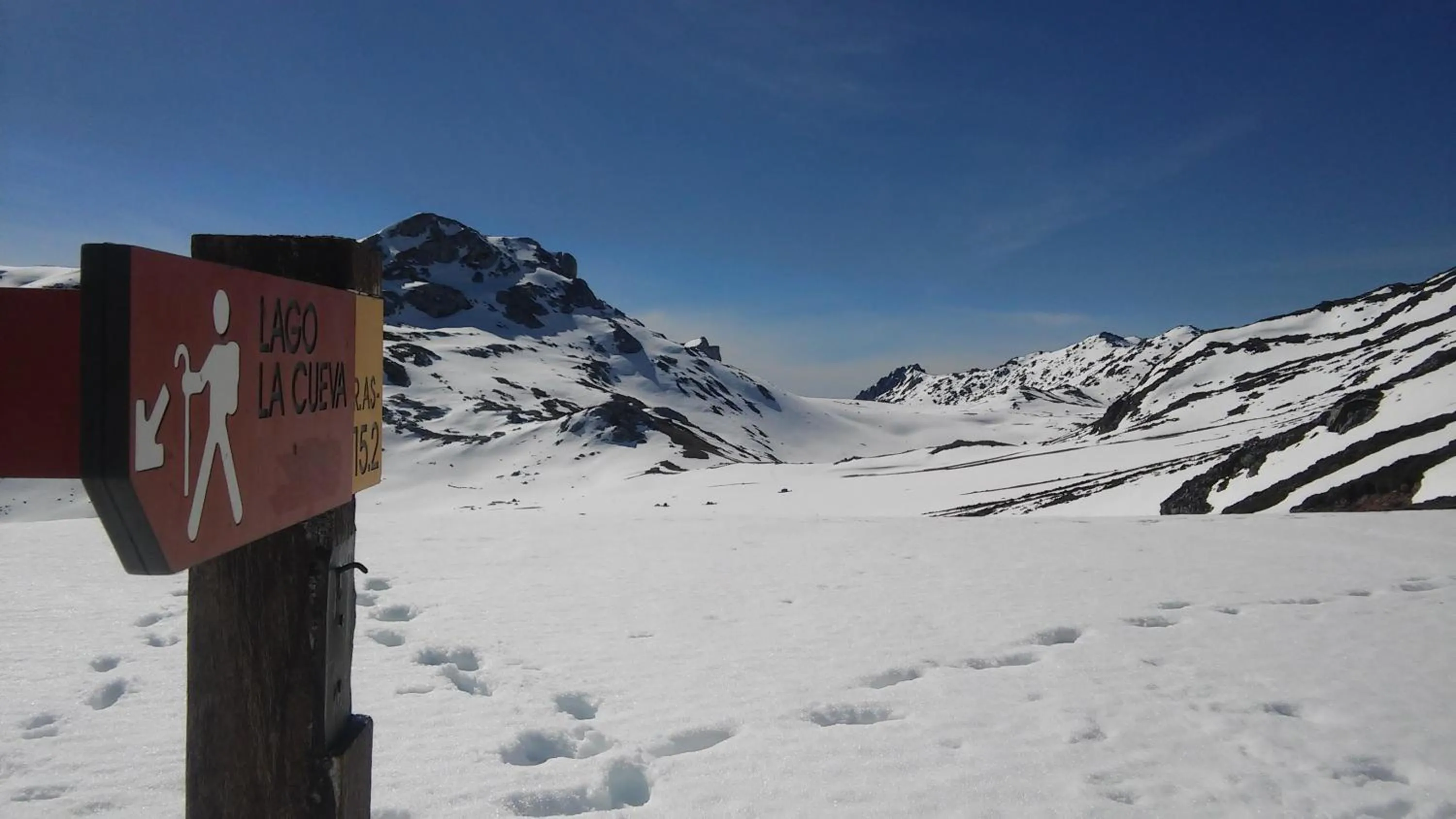 Skiing in Hotel Castillo del Alba