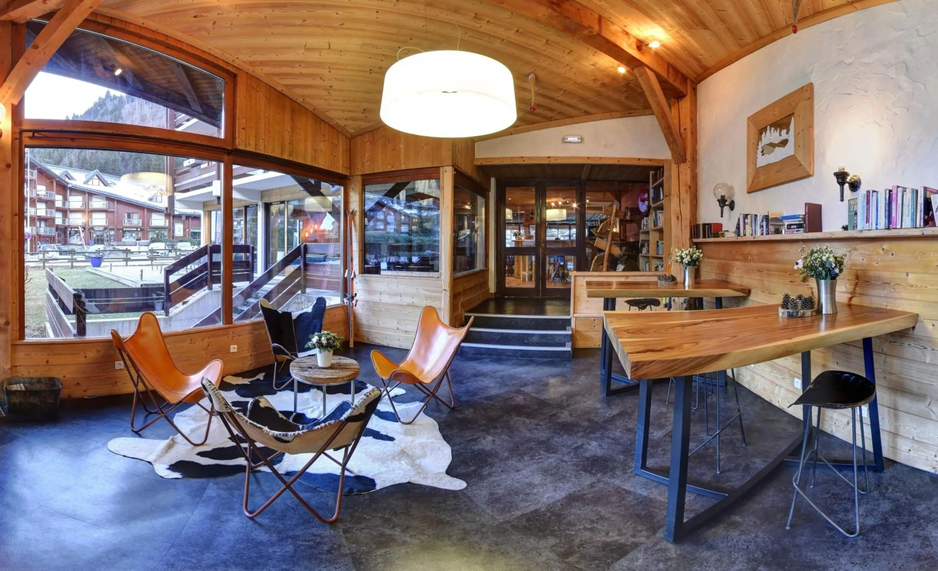 Living room in Chalet-Hôtel La Chemenaz