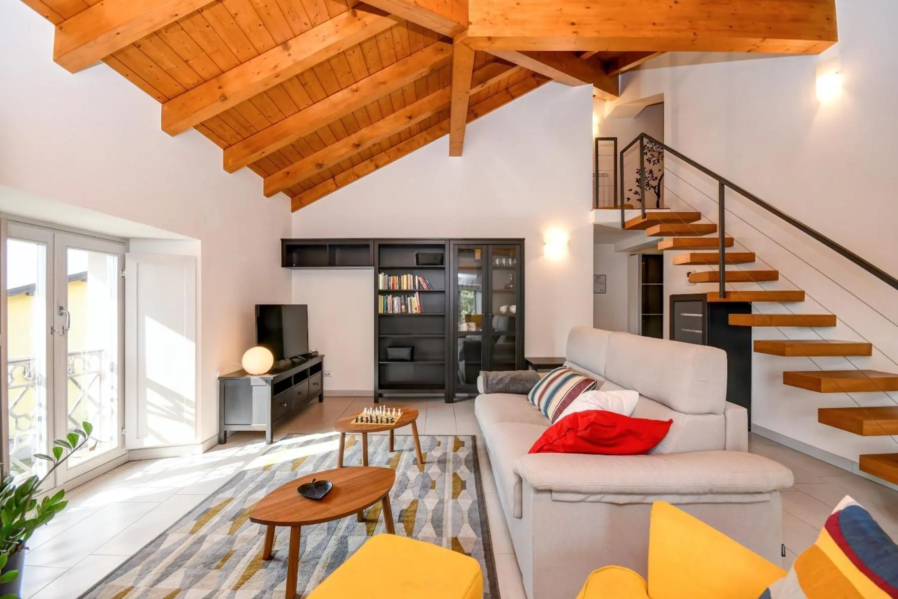 Communal lounge/ TV room in Al Ponte