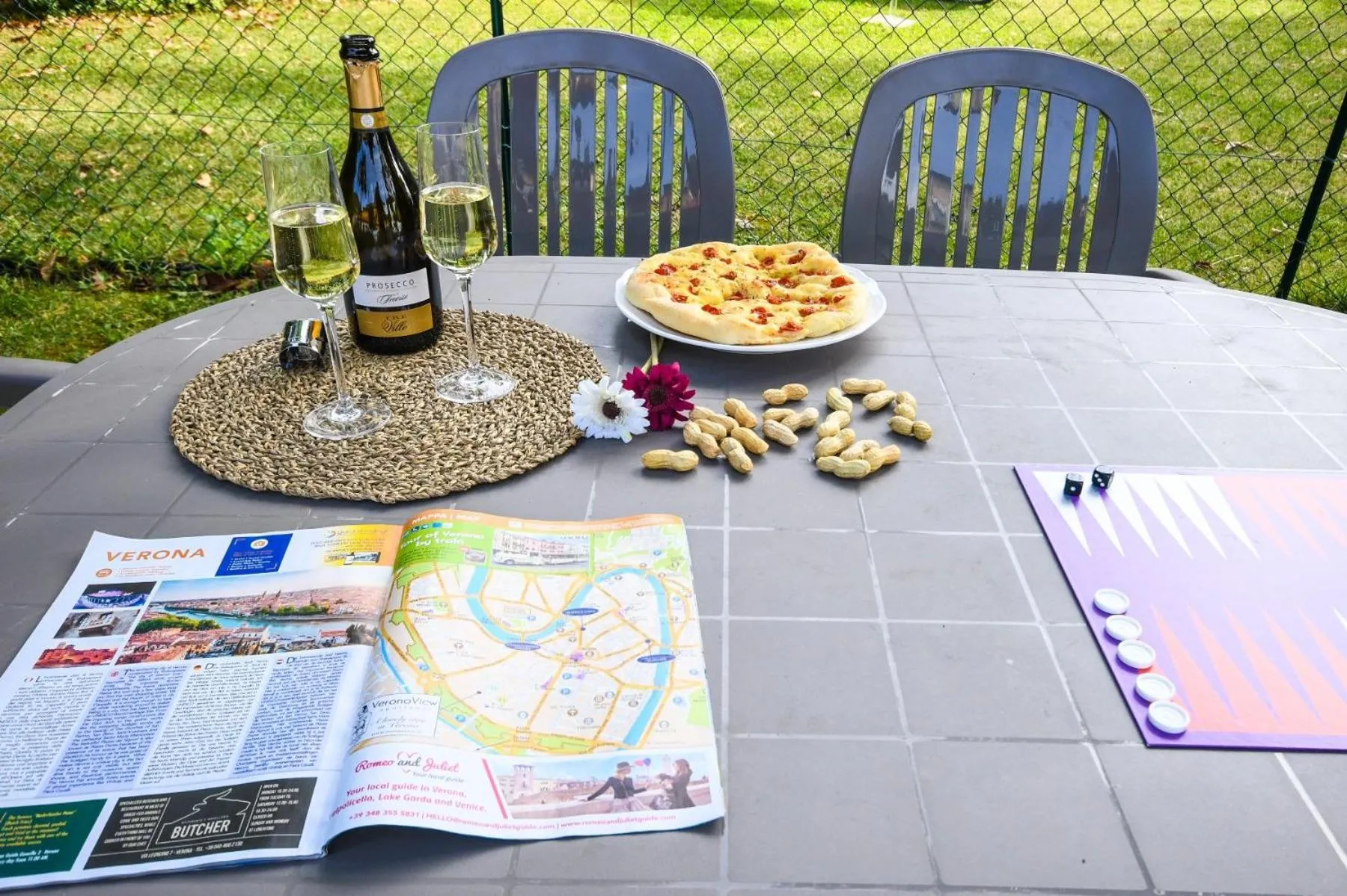 Patio in Al Ponte