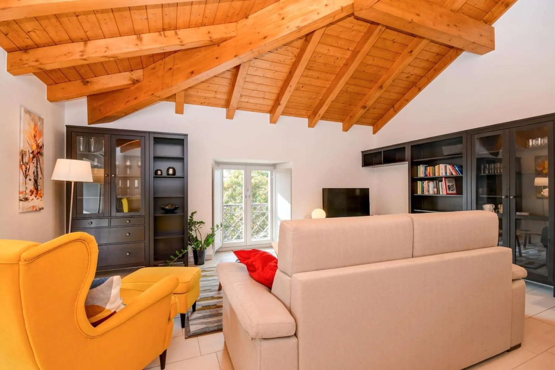 Communal lounge/ TV room in Al Ponte