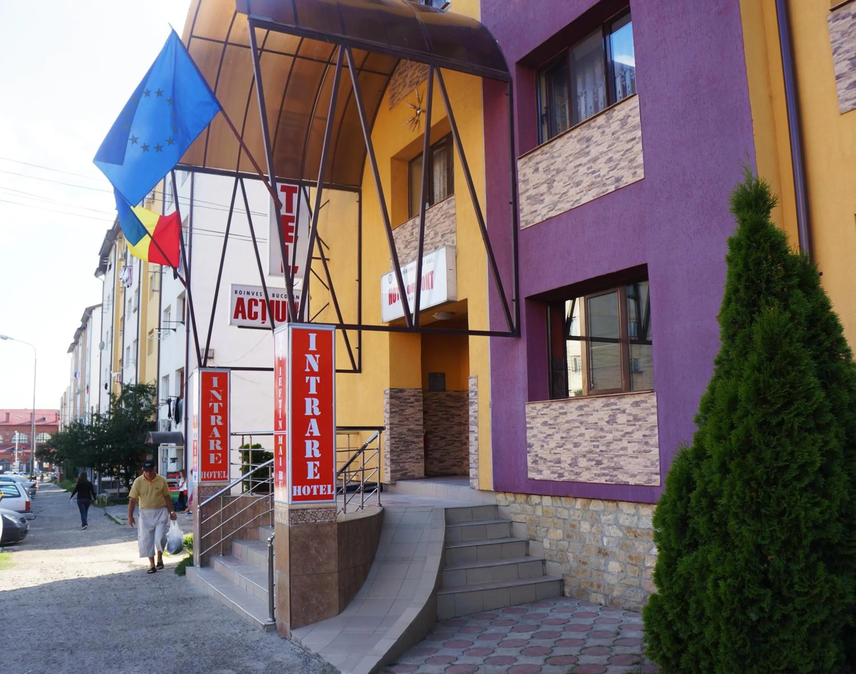 Facade/entrance in Hotel Orizont Suceava