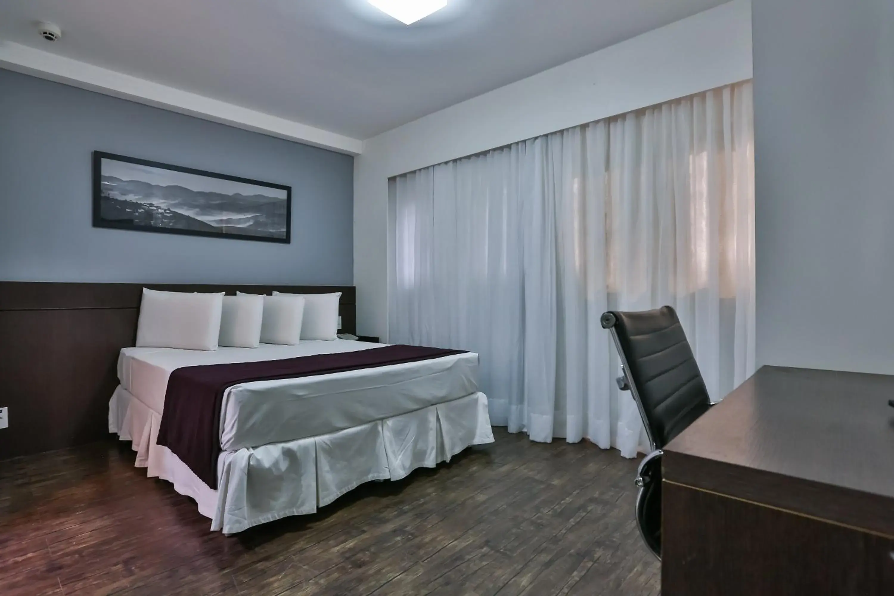 Photo of the whole room, Bed in San Diego Suites Pampulha Hotel - Oficial Photo of the whole room, Bed in San Diego Suites Pampulha Hotel - Oficial