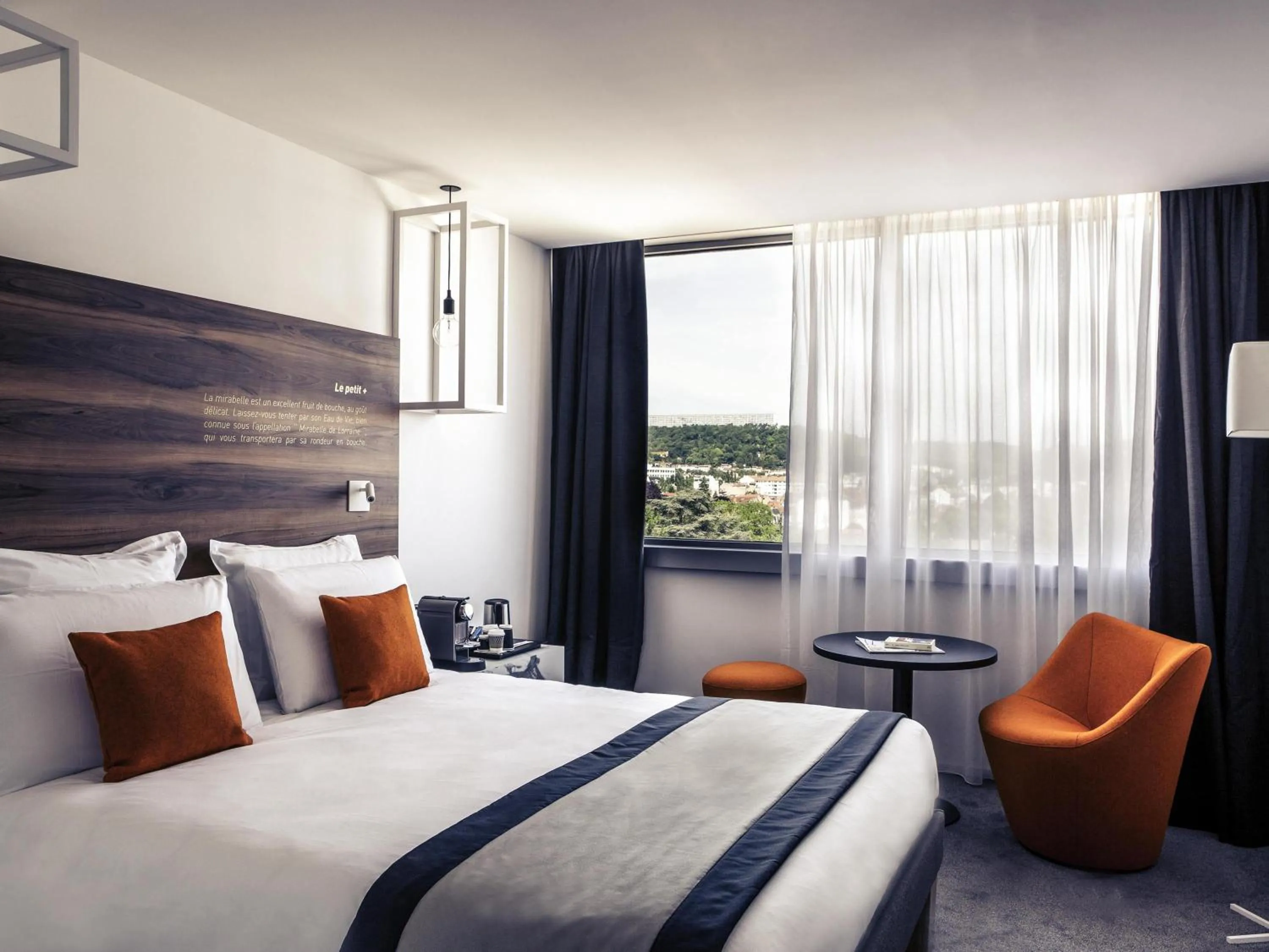 Bedroom, Bed in Mercure Nancy Centre Gare