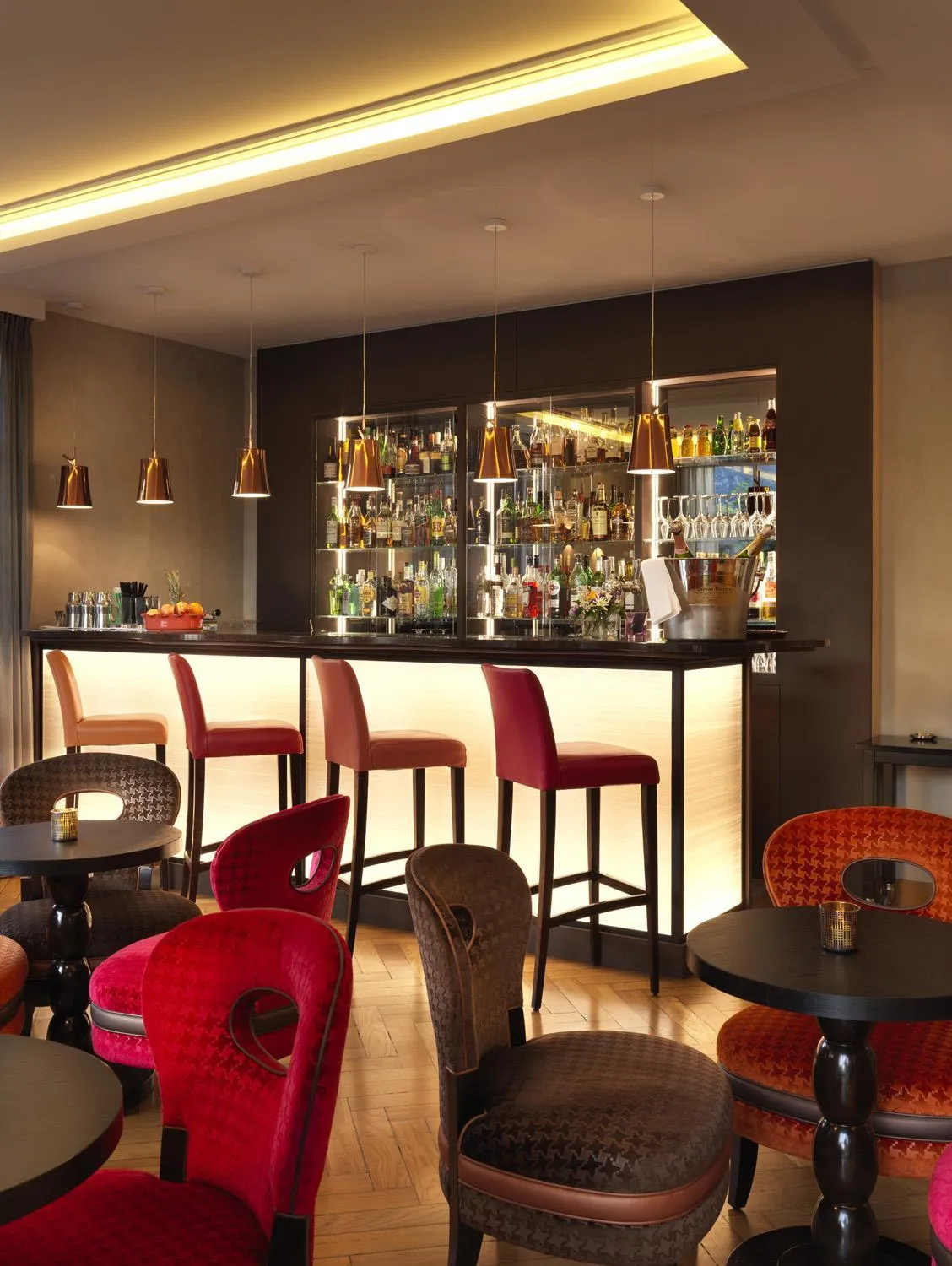 Lounge or bar in Hotel Le Cottage Bise