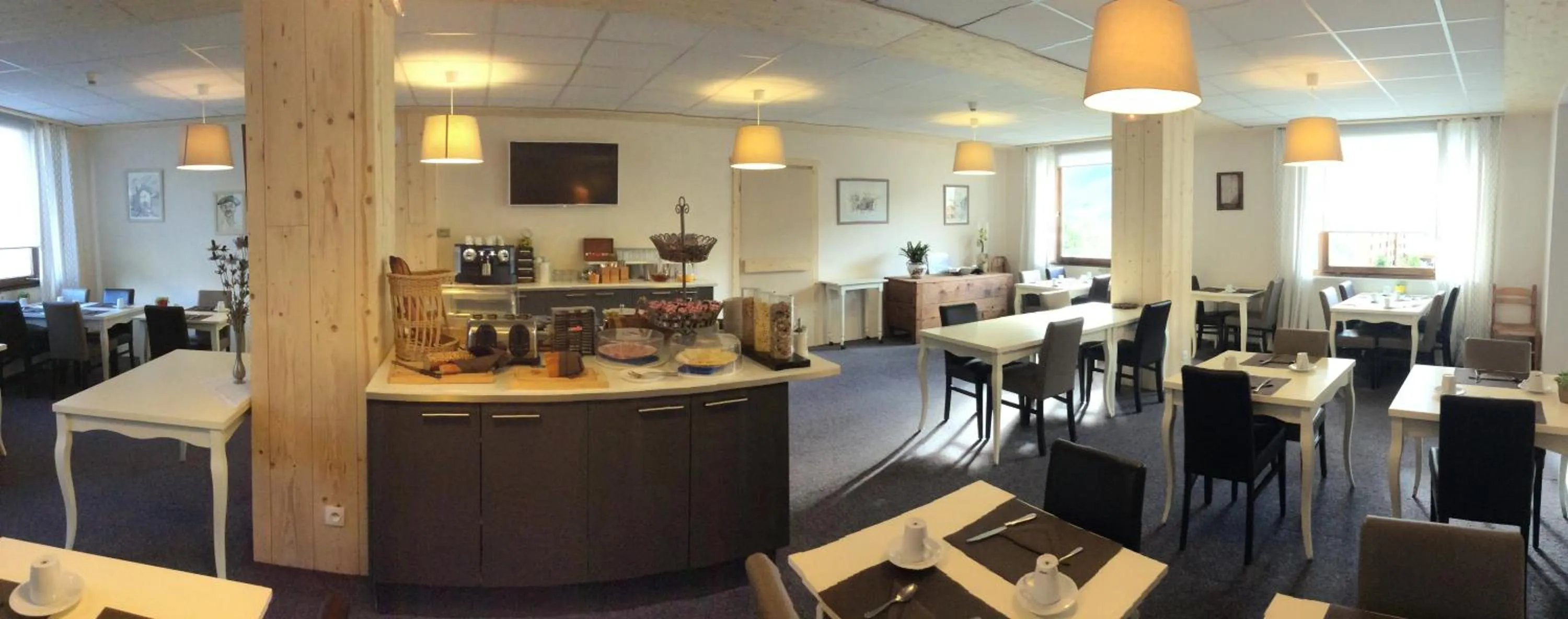 Dining area in Hôtel Cristol