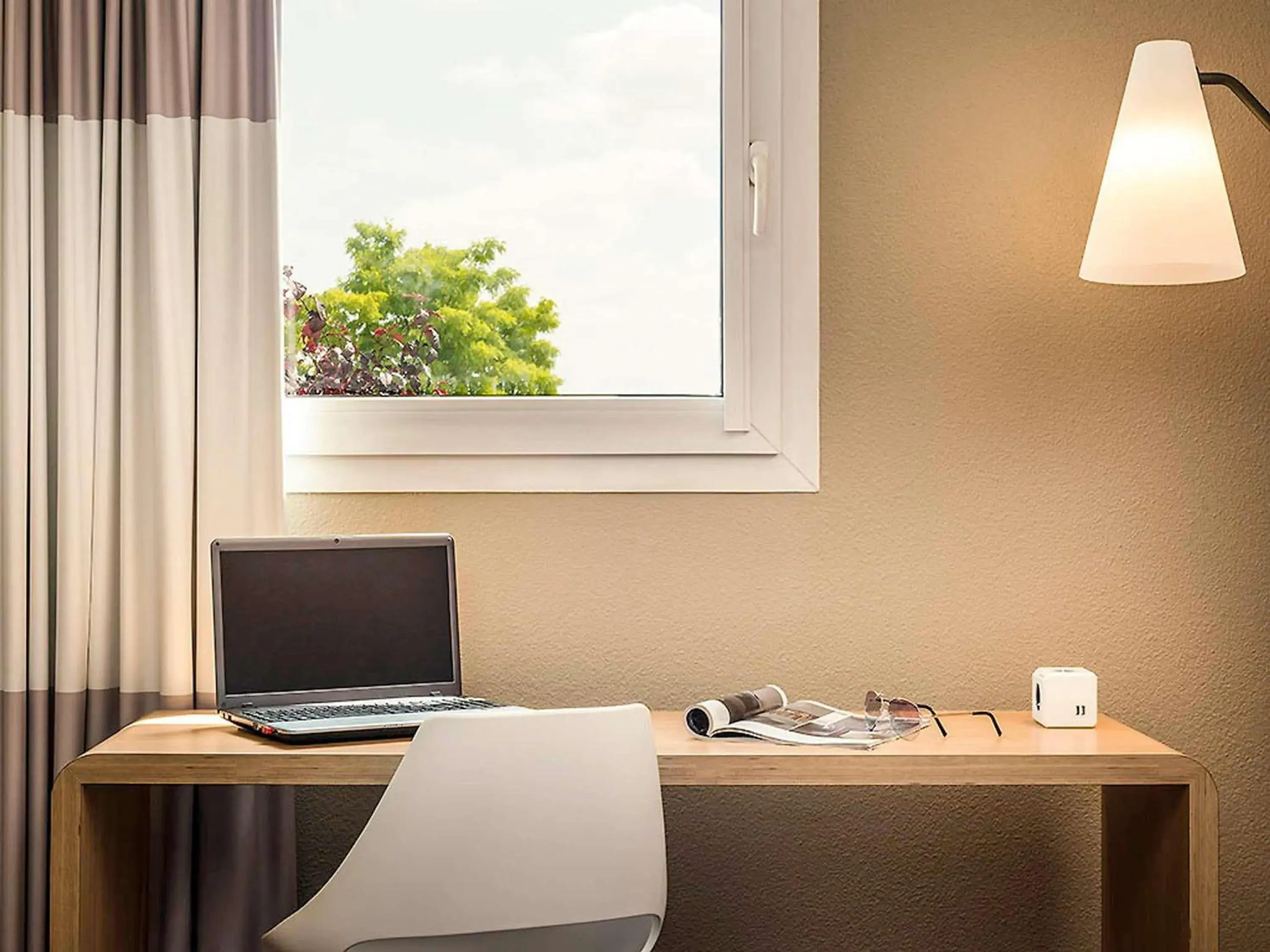 Bedroom in ibis Massy Bedroom in ibis Massy