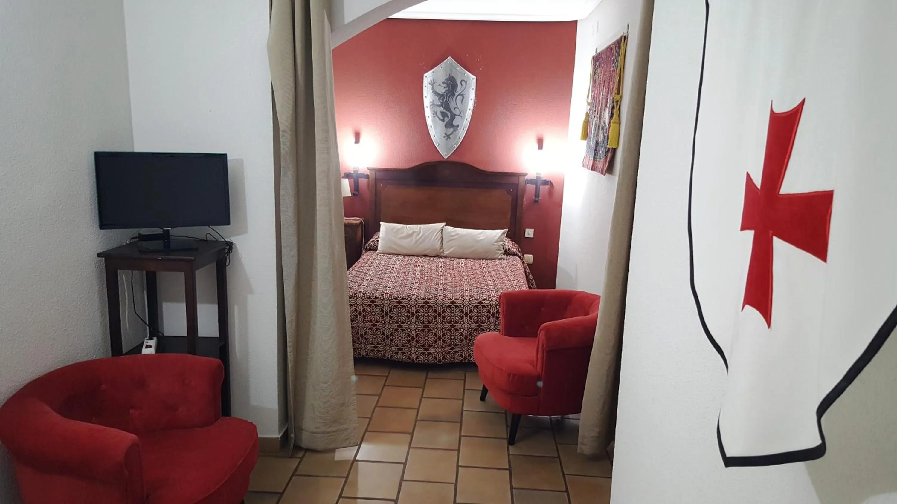 Bed in Hotel Rural Hospedería de los Calatravos