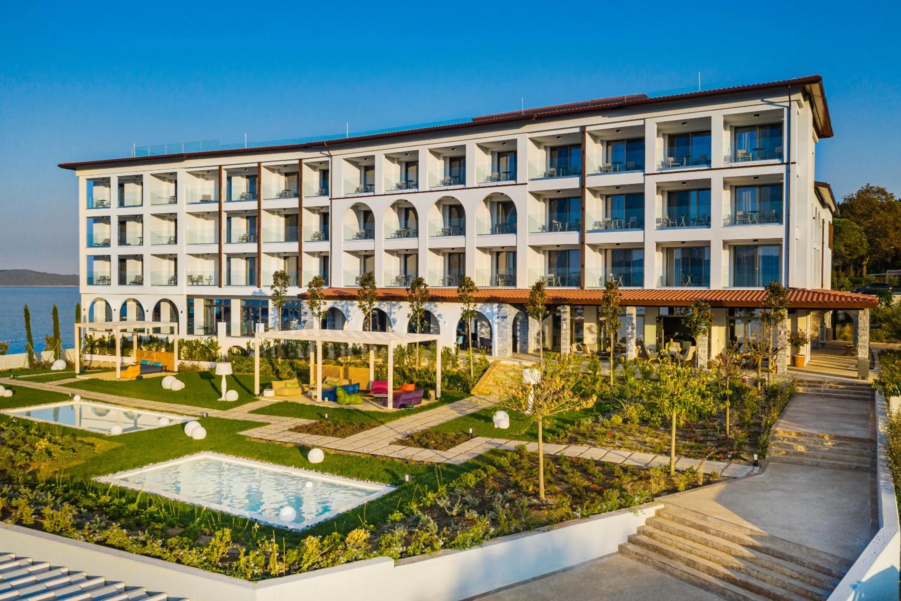 Property building in Mount Athos Resort