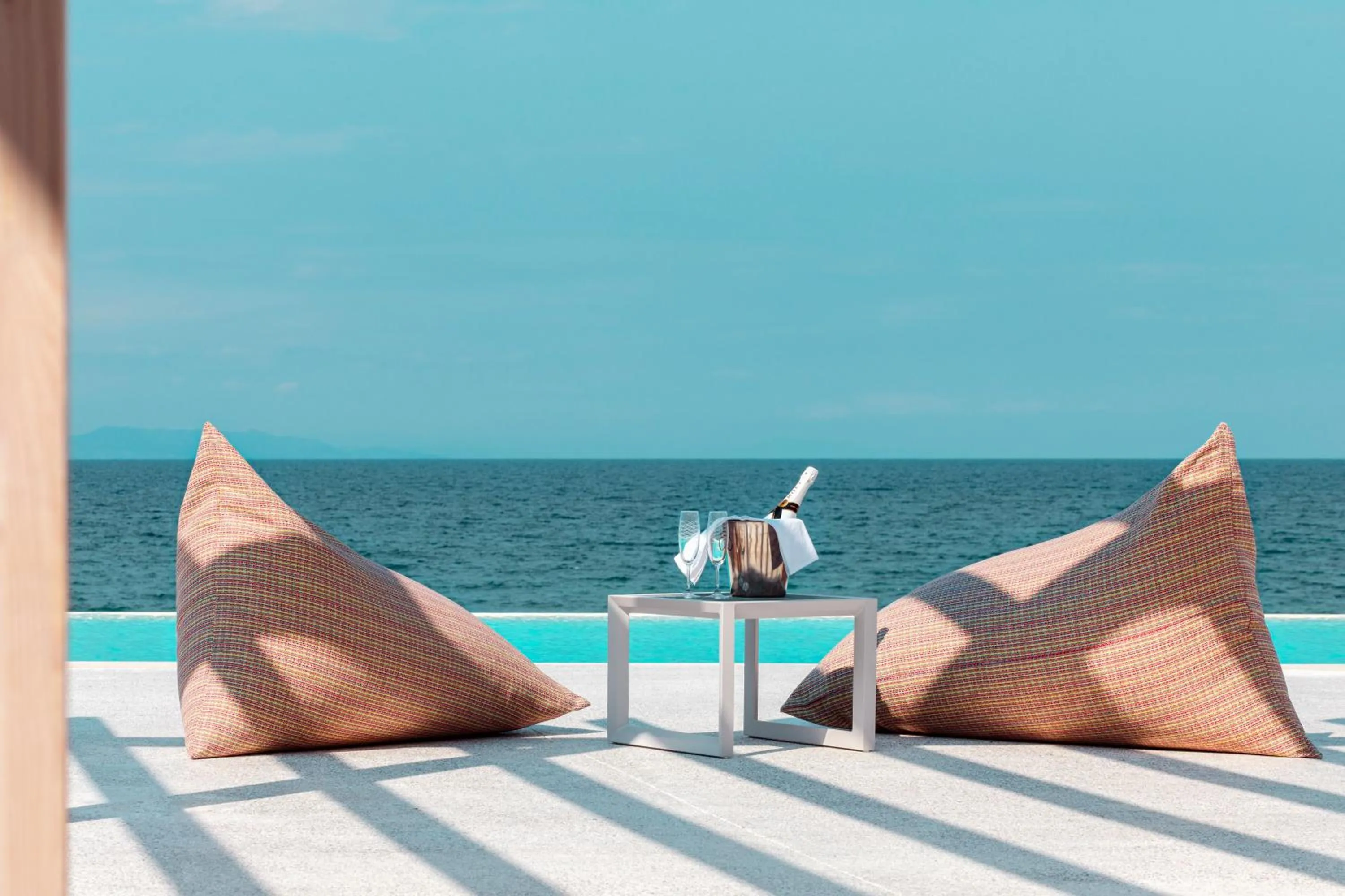 Swimming pool in Mount Athos Resort