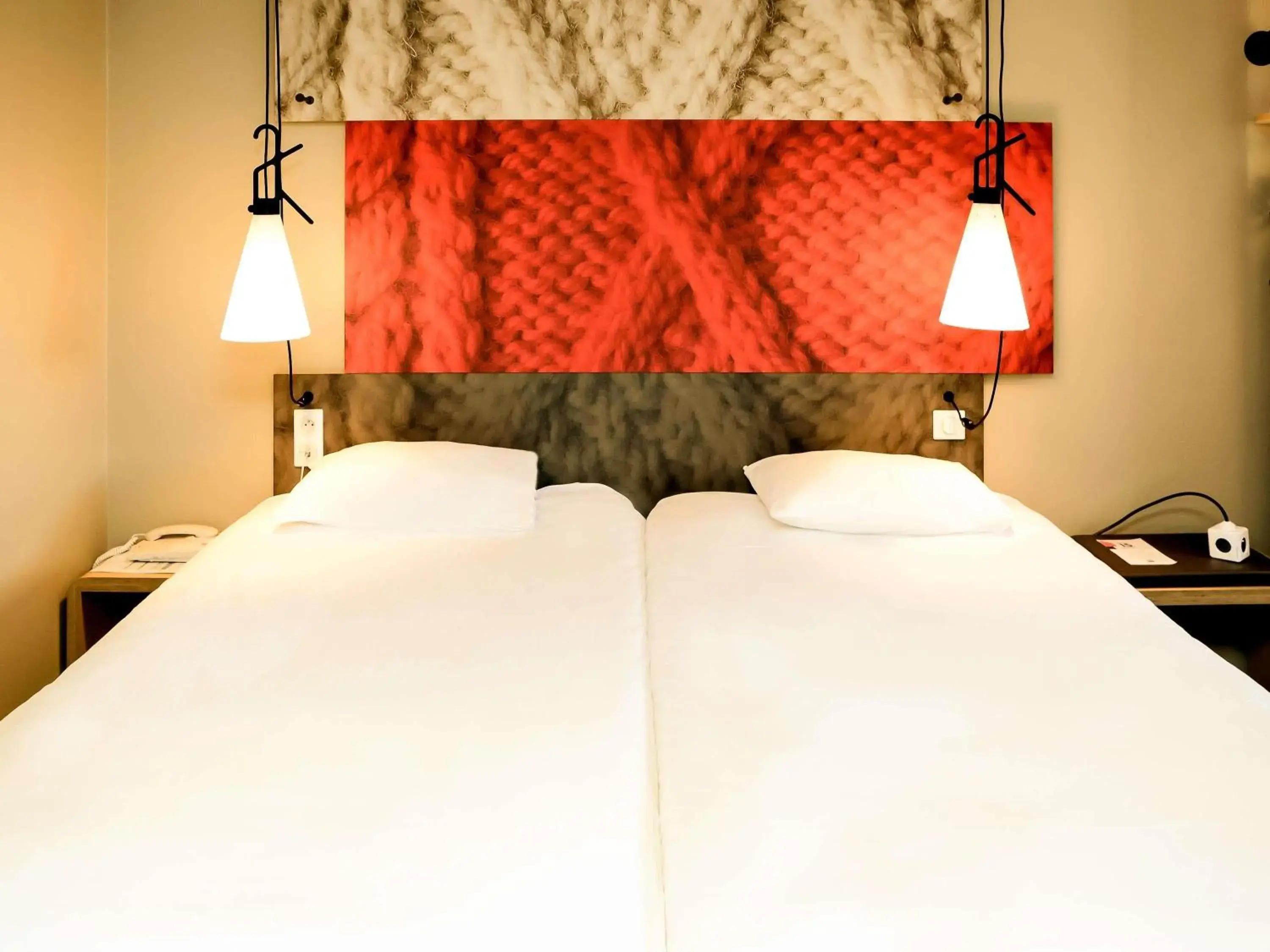 Bedroom, Bed in ibis Besançon Centre Ville Bedroom, Bed in ibis Besançon Centre Ville