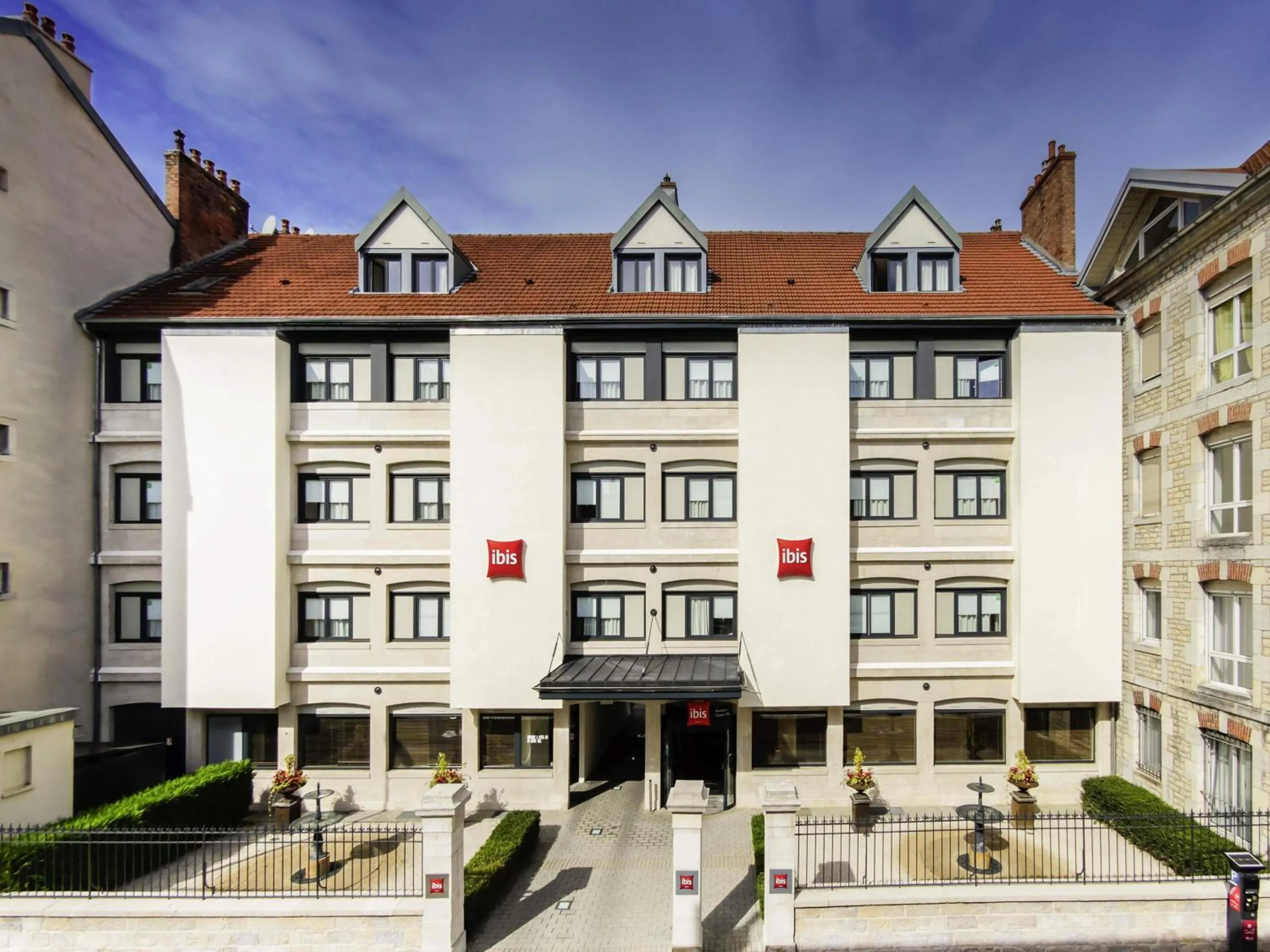 Property building in ibis Besançon Centre Ville