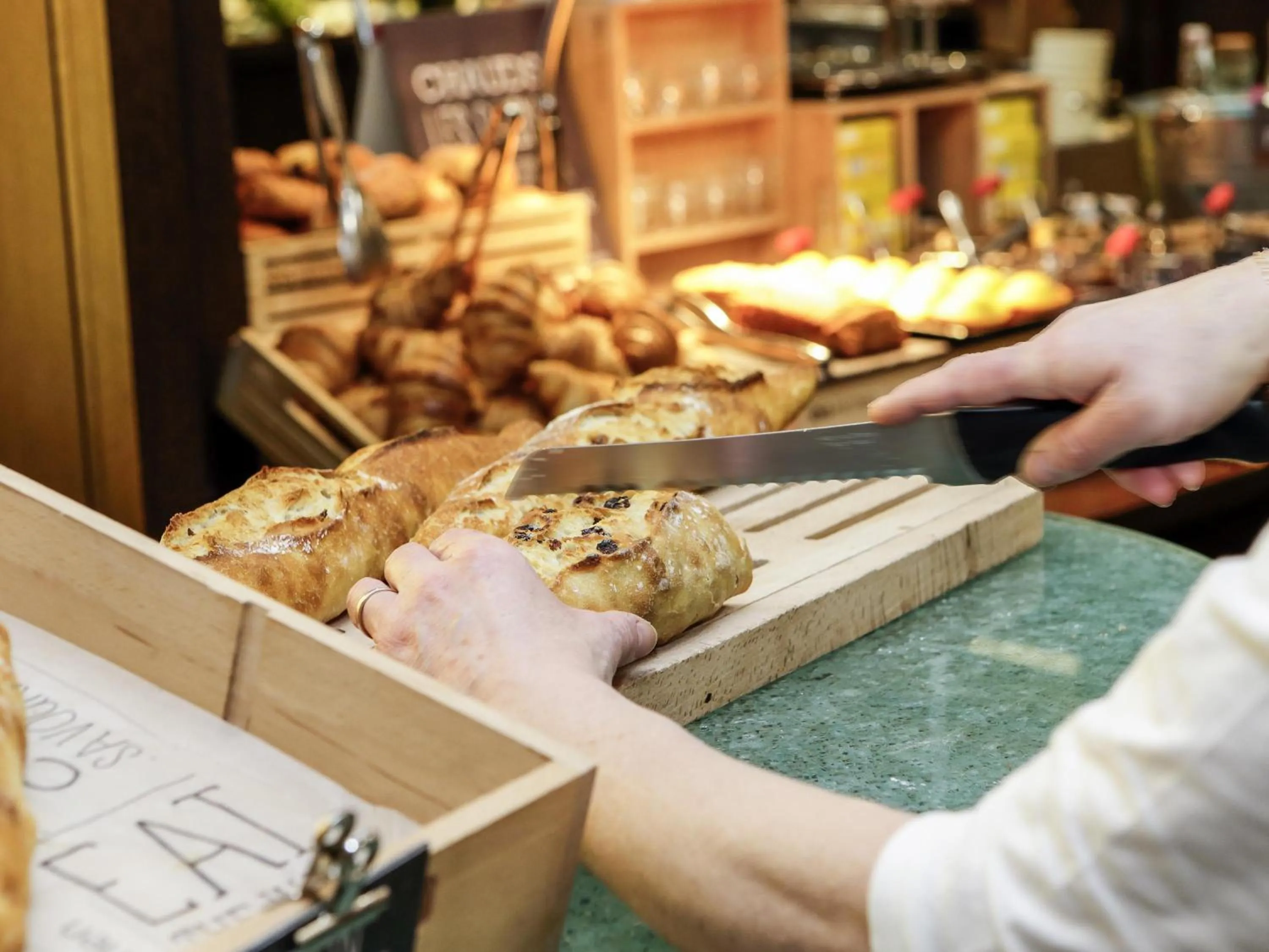Breakfast in ibis Besançon Centre Ville