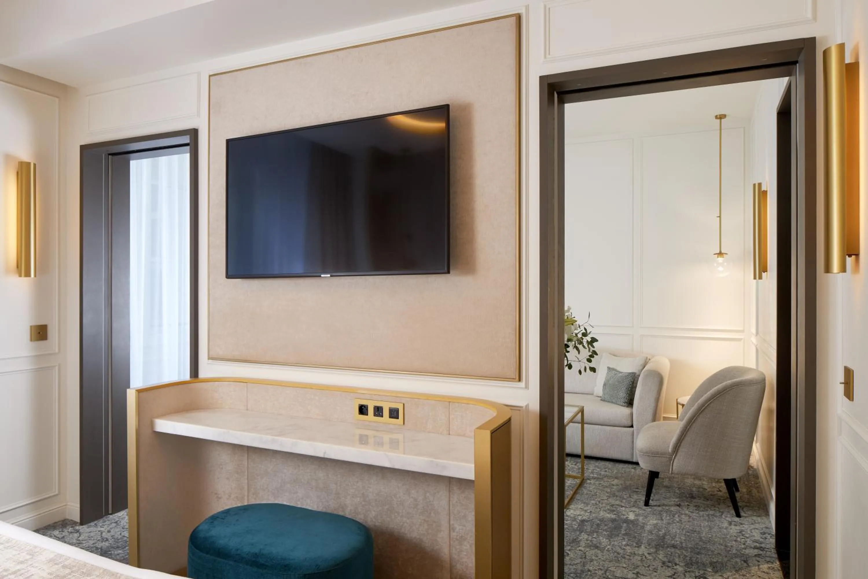 Bed in Maison Albar - Le Vendome