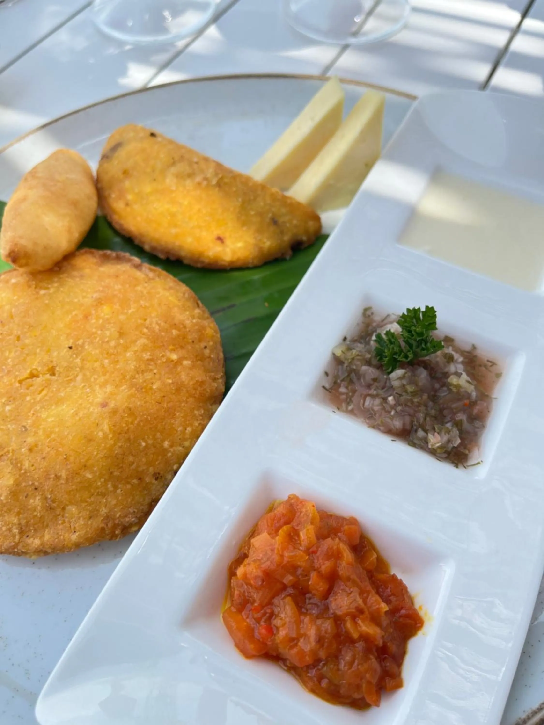 Food and drinks in Santo Manglar Cartagena Life Wellness Spa Hotel