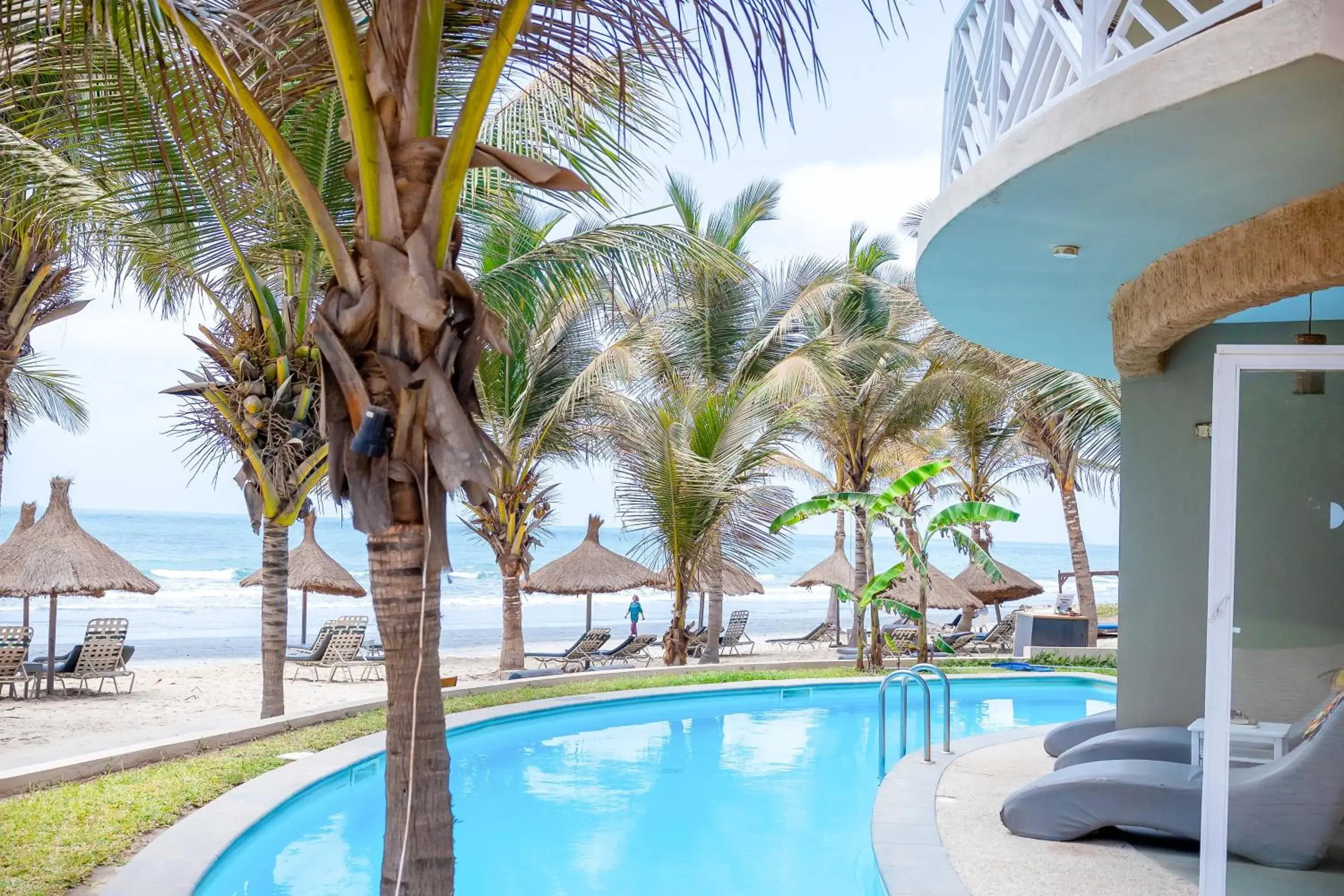 Swimming pool in Balafon Beach Resort Swimming pool in Balafon Beach Resort