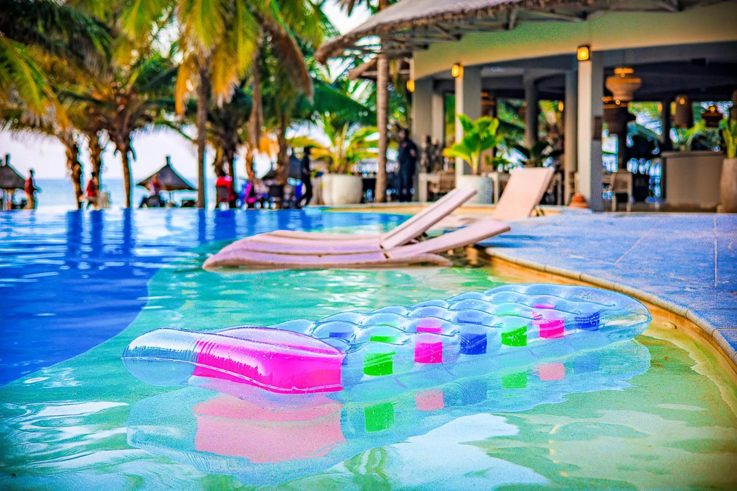 Pool view in Balafon Beach Resort Pool view in Balafon Beach Resort