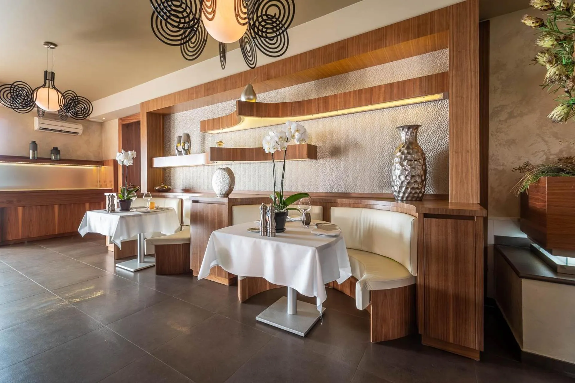 Restaurant/places to eat in A Casa Di Mà