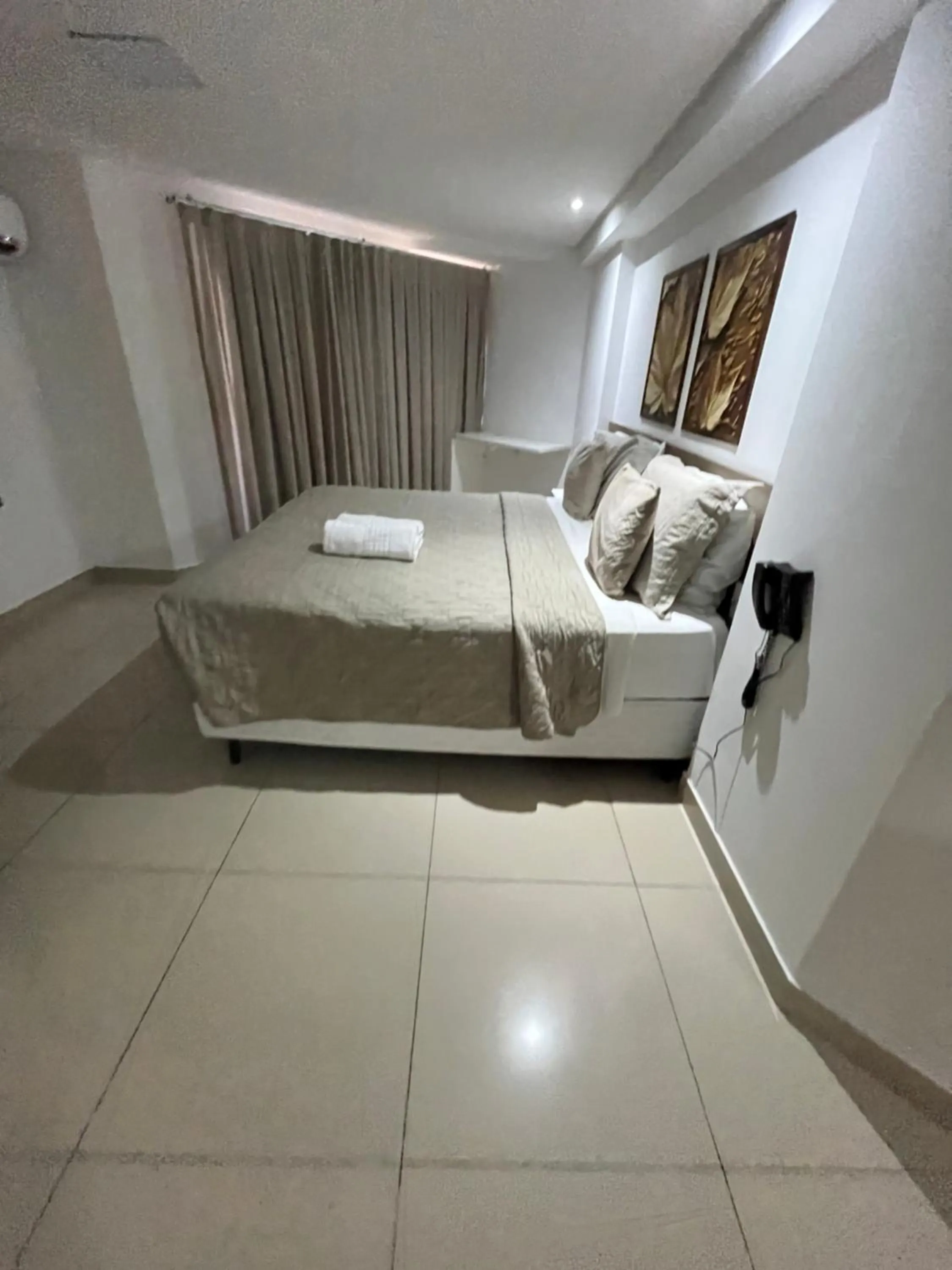 Gold Flat Cabo Branco