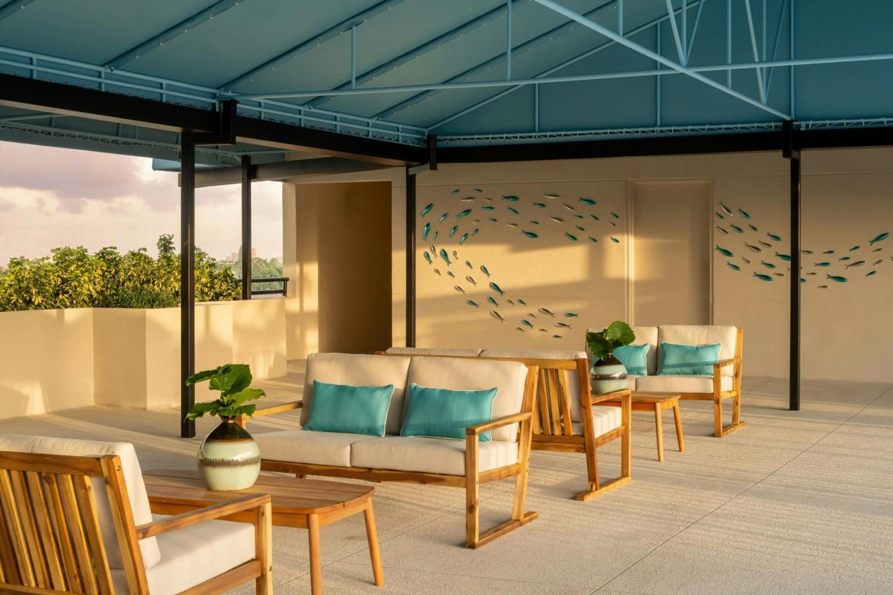 Swimming pool in Fort Lauderdale Marriott North