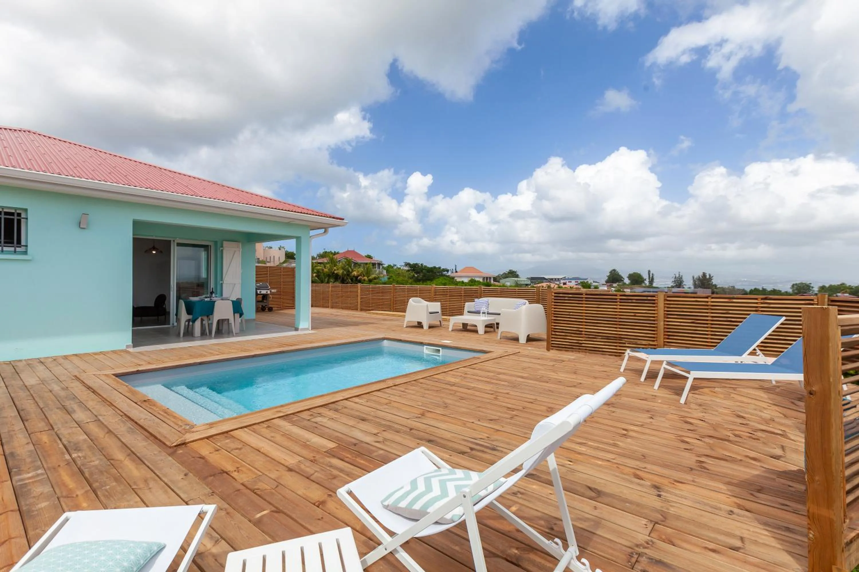 Property building in SeaCove & SeaSide Villas, classées 4 étoiles