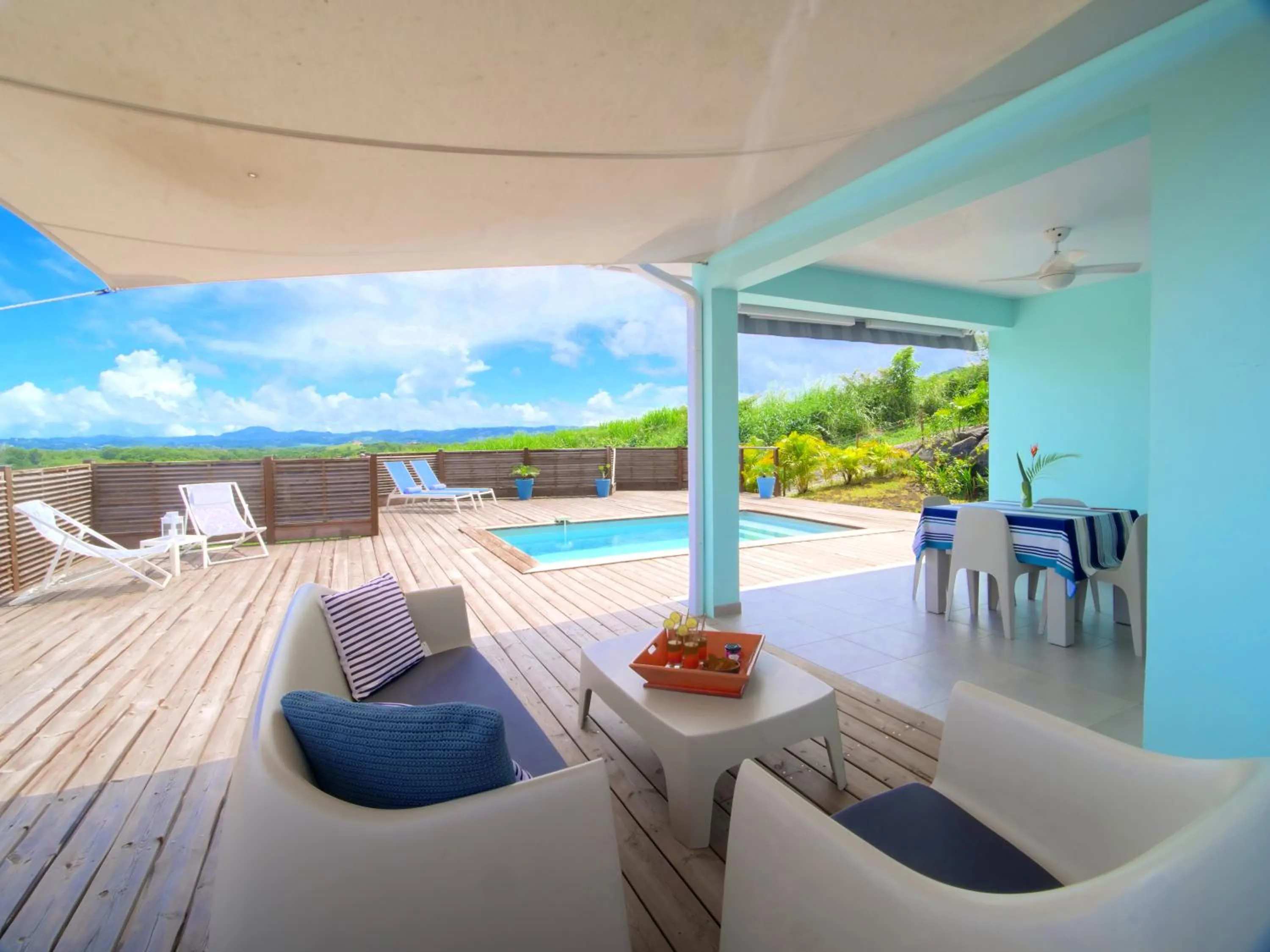 Patio in SeaCove & SeaSide Villas, classées 4 étoiles