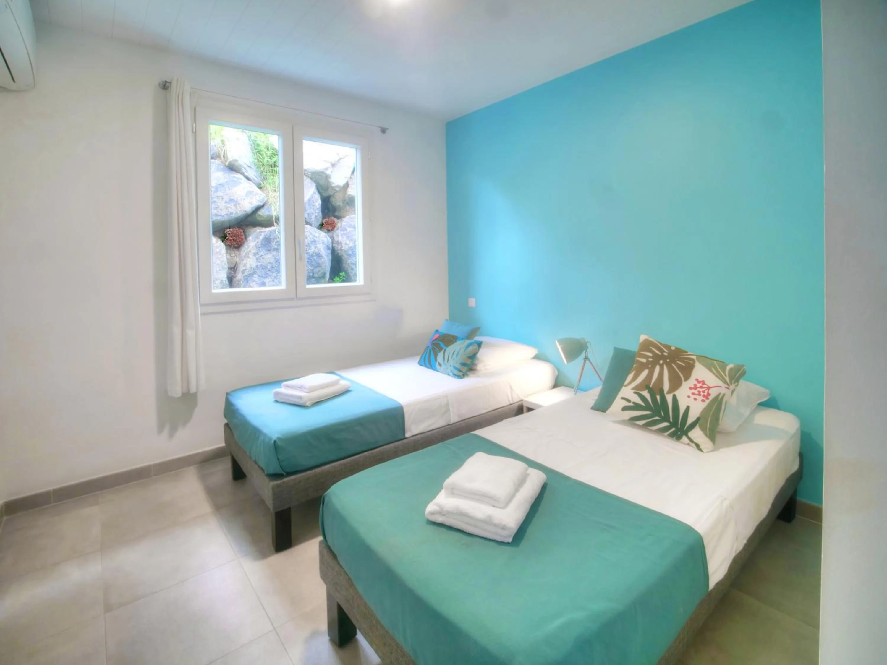 Bed in SeaCove & SeaSide Villas, classées 4 étoiles