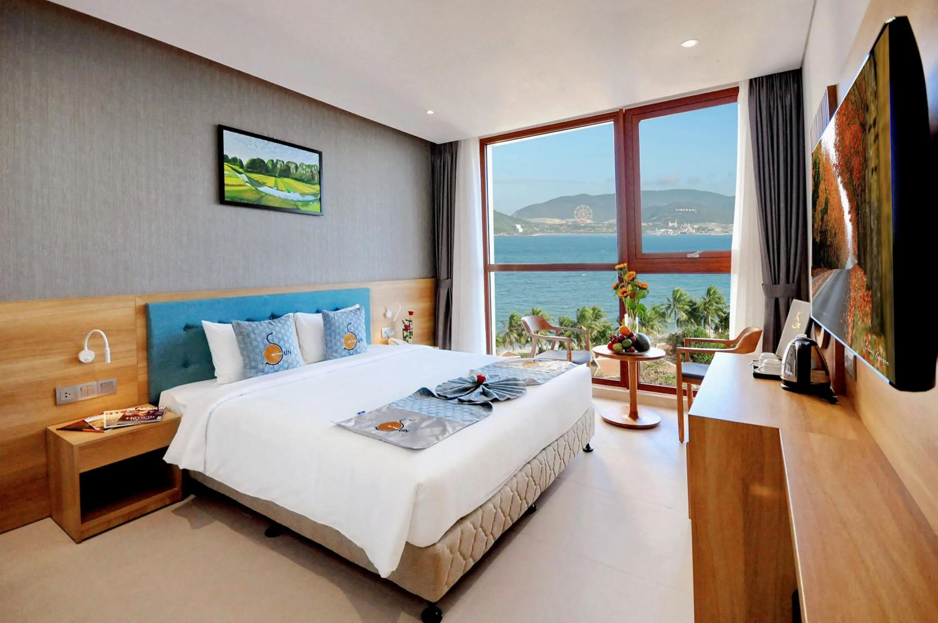 Photo of the whole room, Bed in Sun Kiss Hotel