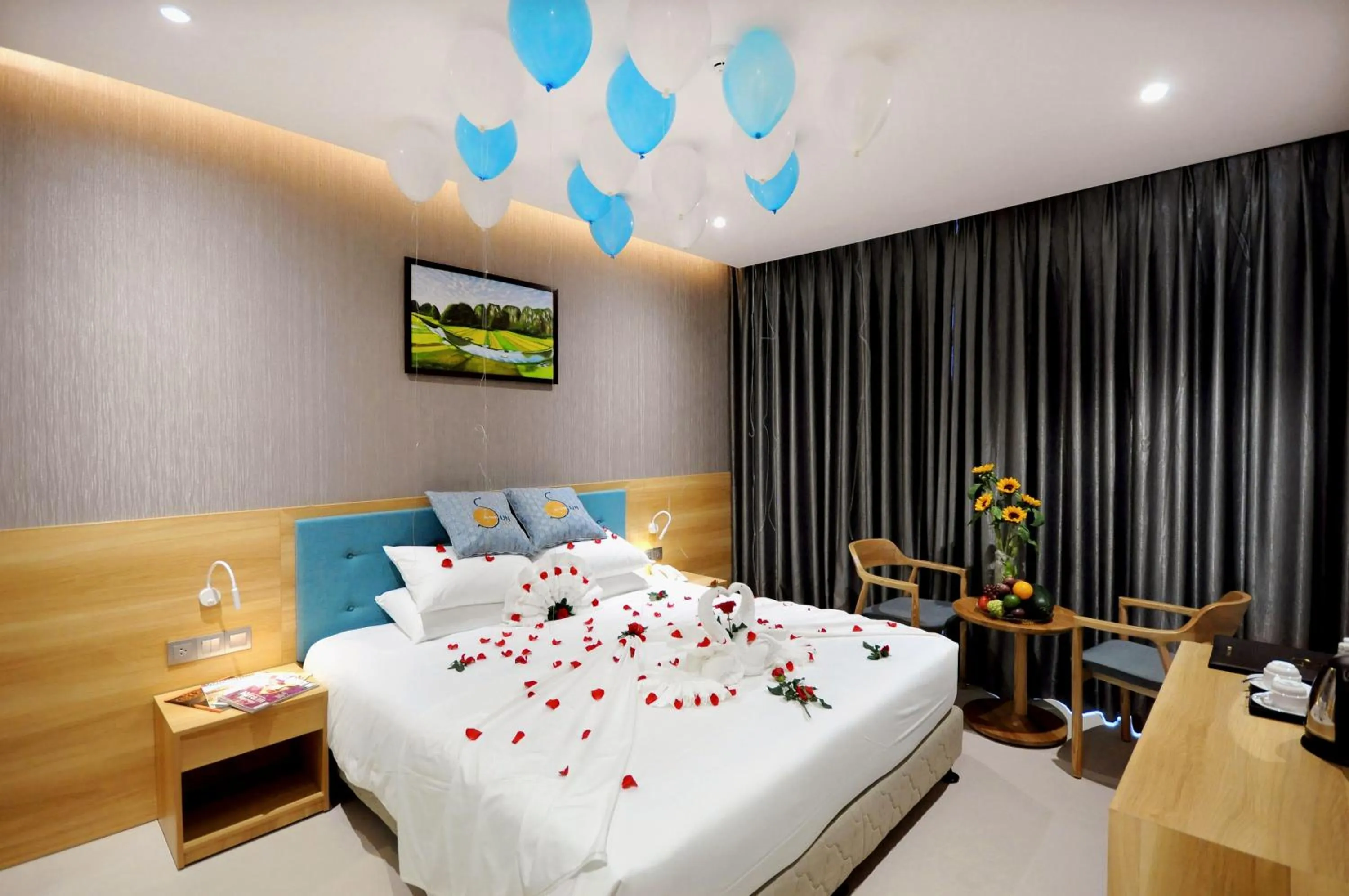 Bed in Sun Kiss Hotel