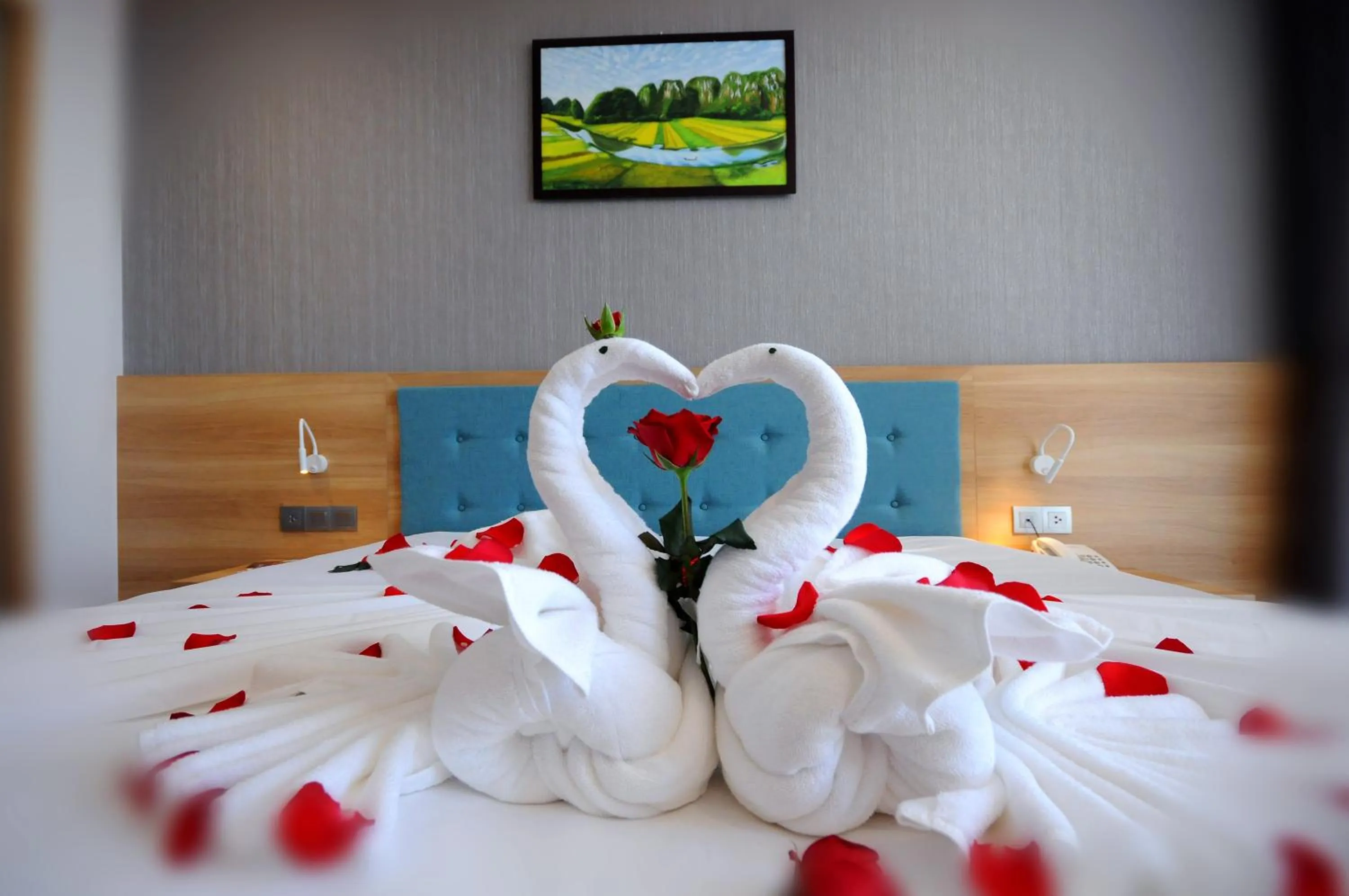 Bed in Sun Kiss Hotel