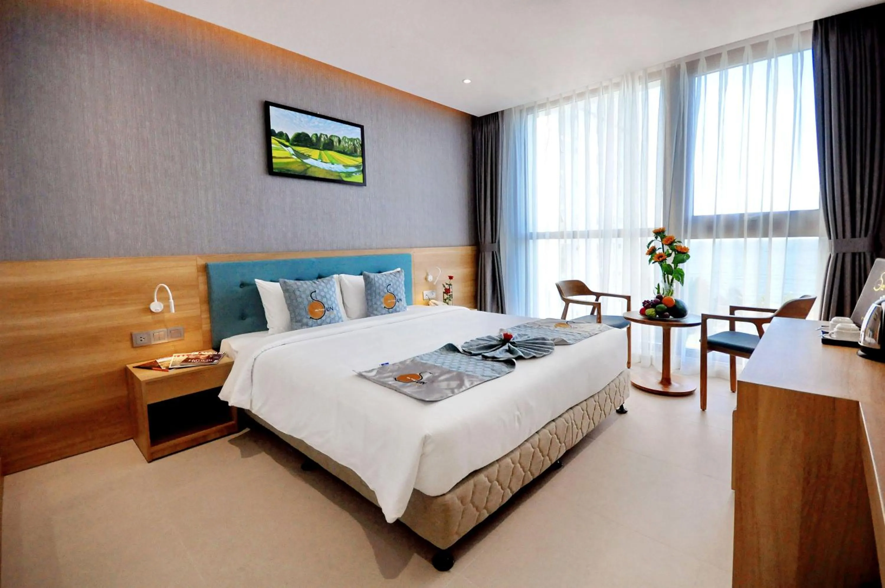 Photo of the whole room, Bed in Sun Kiss Hotel