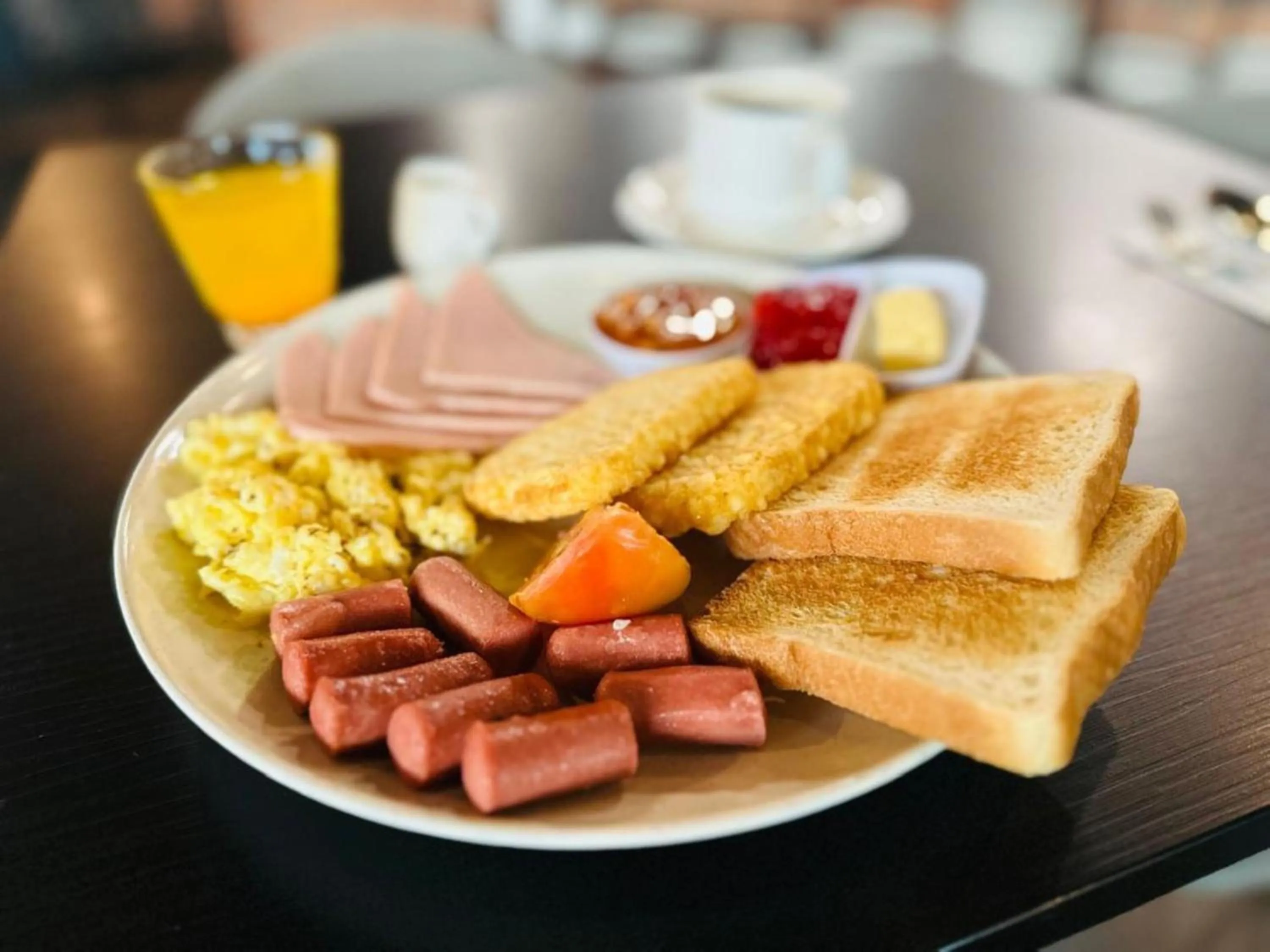 Breakfast in Mclane Boutique Hotel