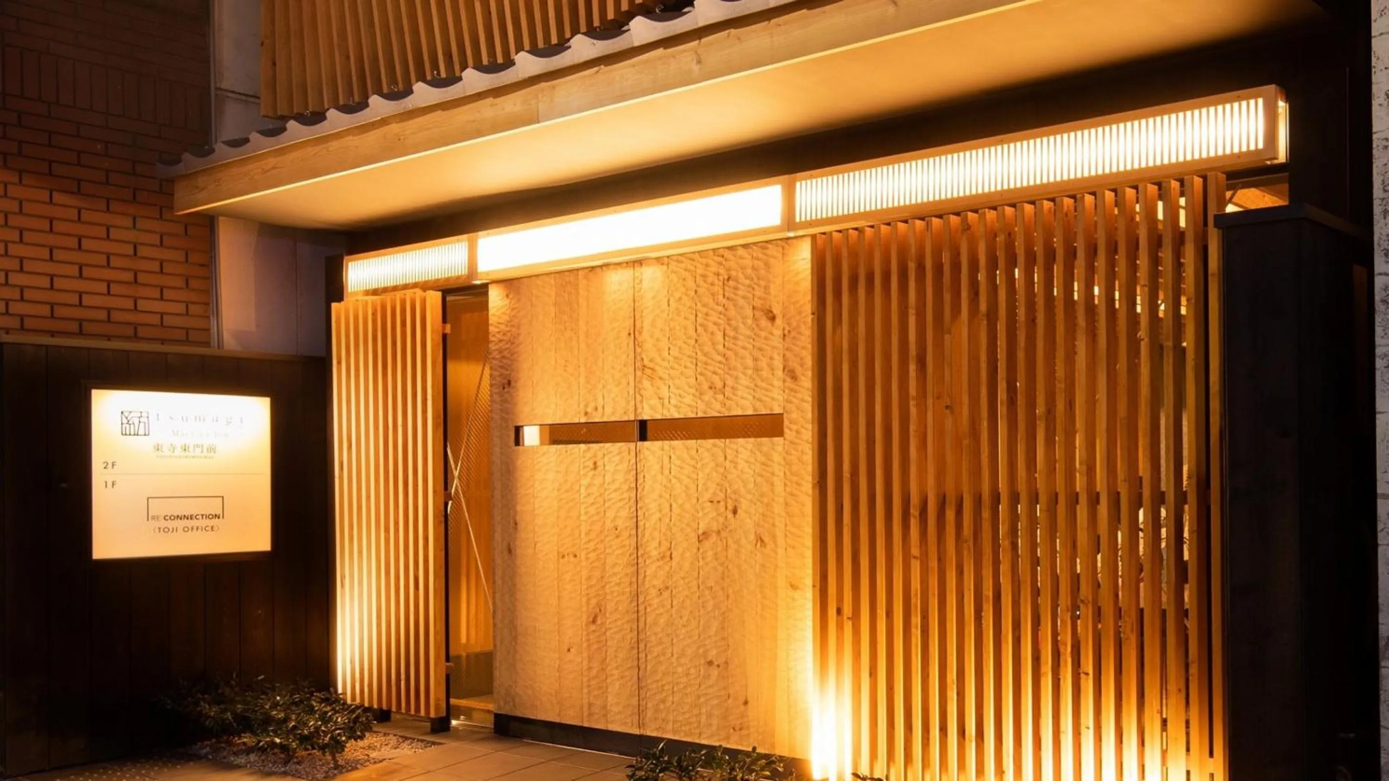 Property building in Tsumugi Tojihigashimonmae