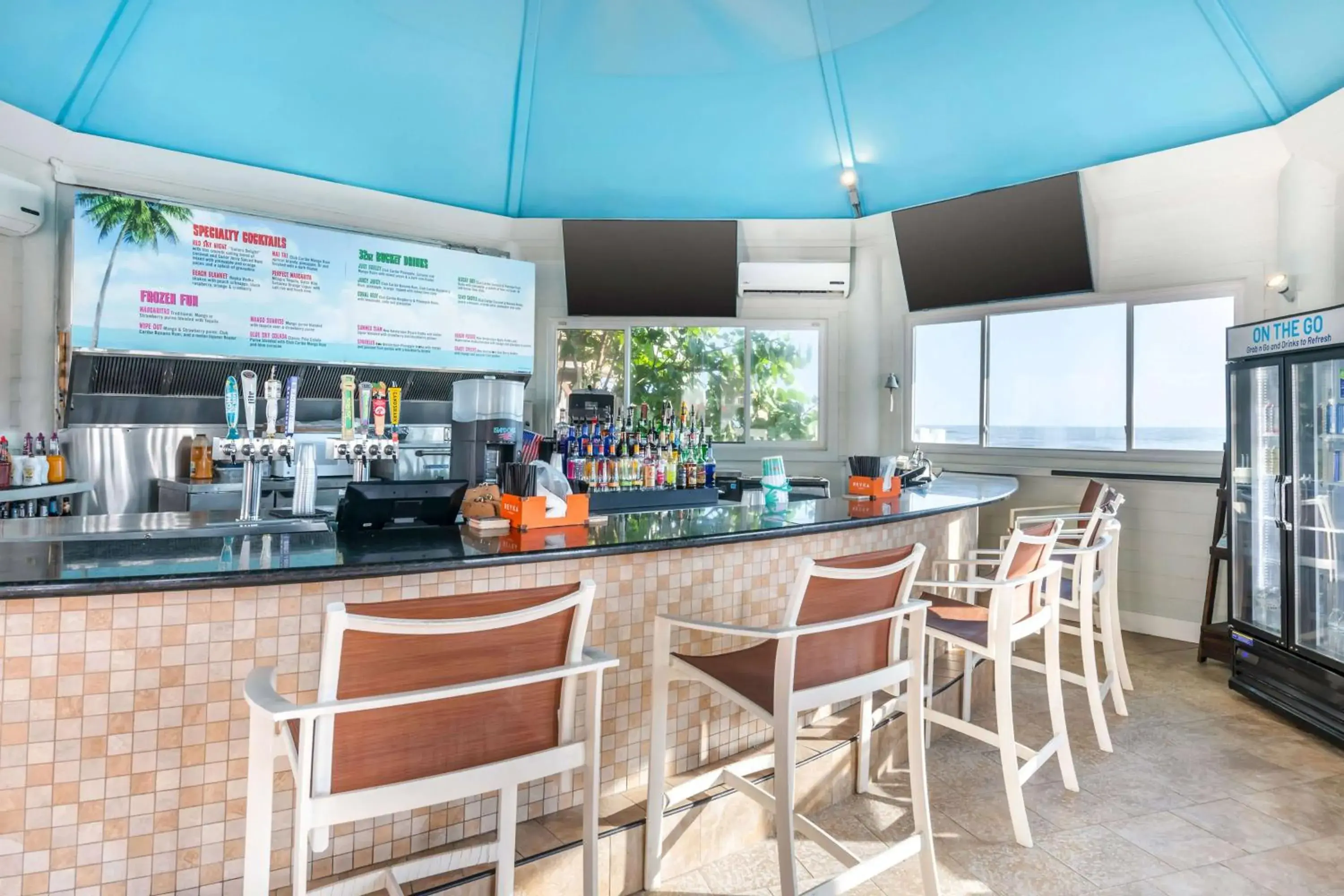 Lounge or bar in Hilton Vacation Club Daytona Beach Regency Lounge or bar in Hilton Vacation Club Daytona Beach Regency