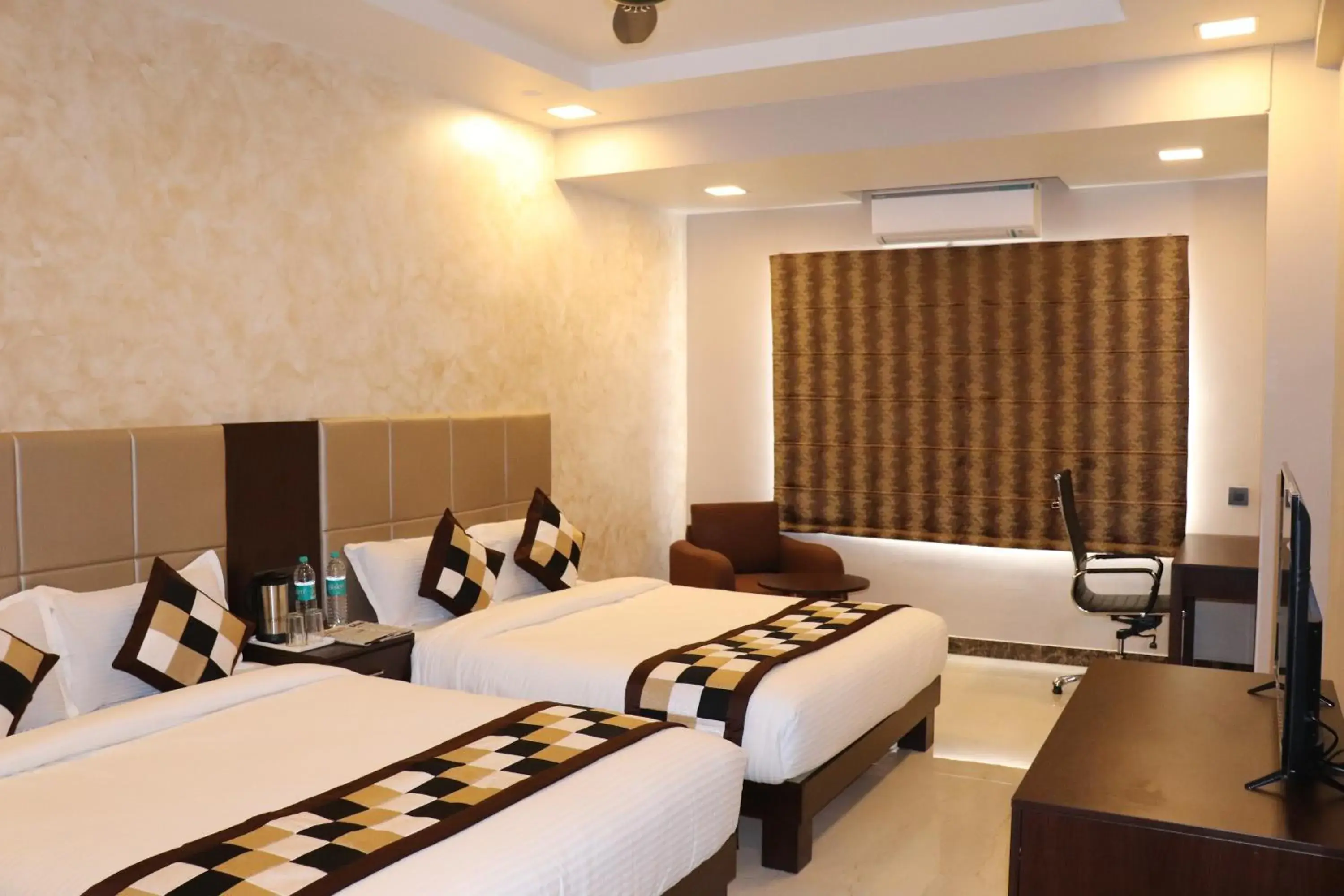 Deluxe Family Room - single occupancy in Mangal Grand Hotel Deluxe Family Room - single occupancy in Mangal Grand Hotel