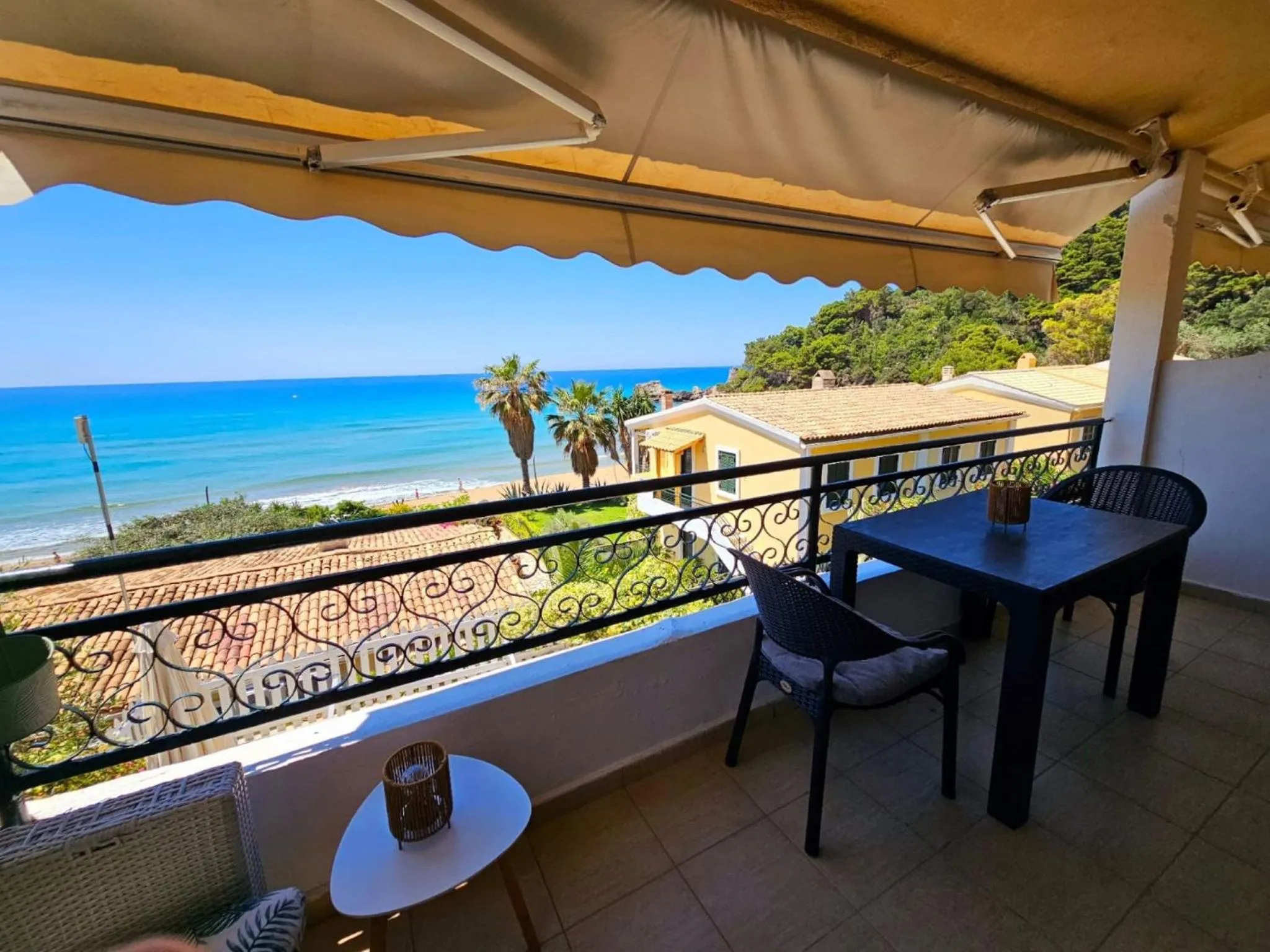 Balcony/Terrace in Corfu Glyfada Menigos Resort 23