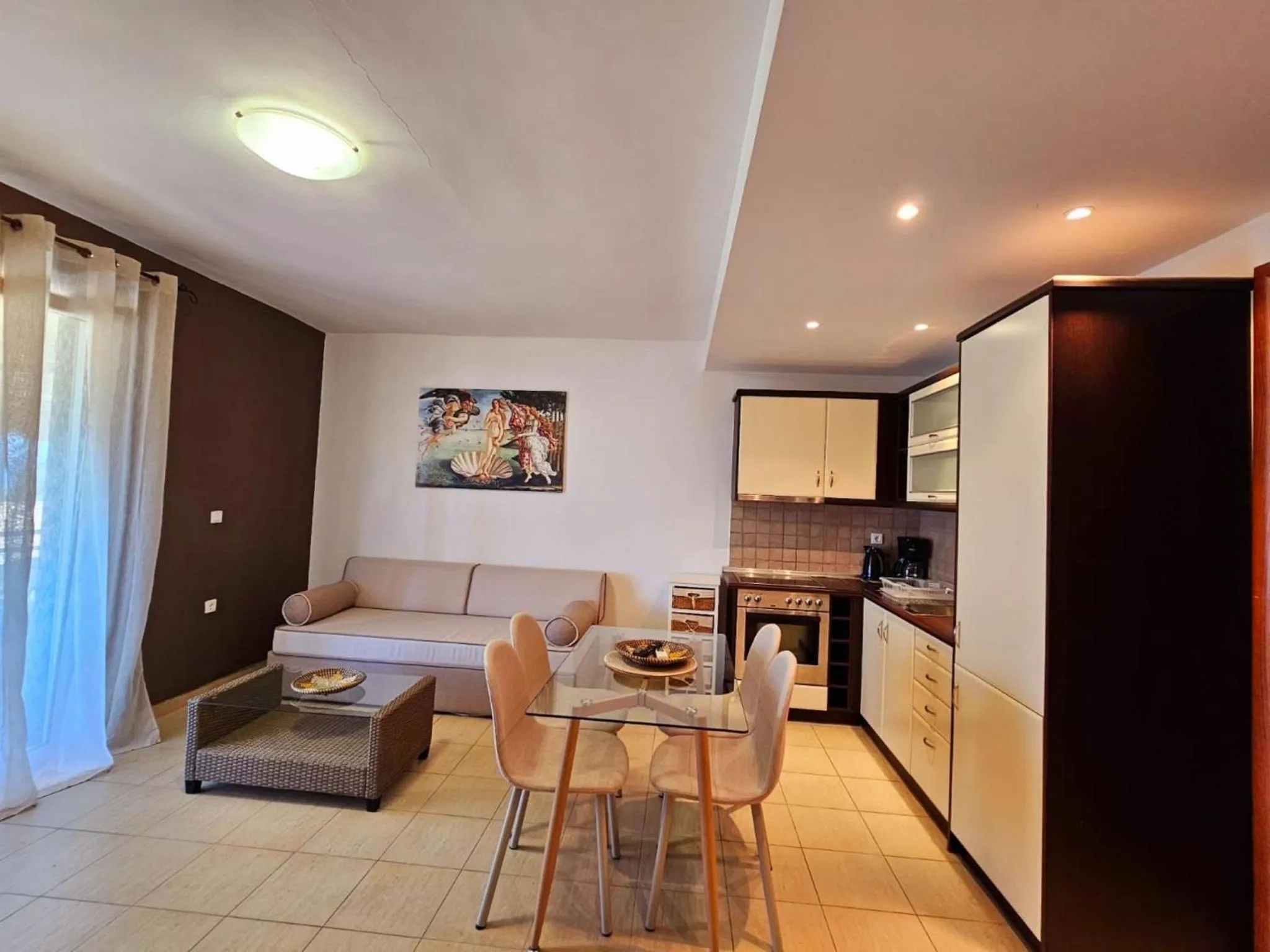 Decorative detail in Corfu Glyfada Menigos Resort 23