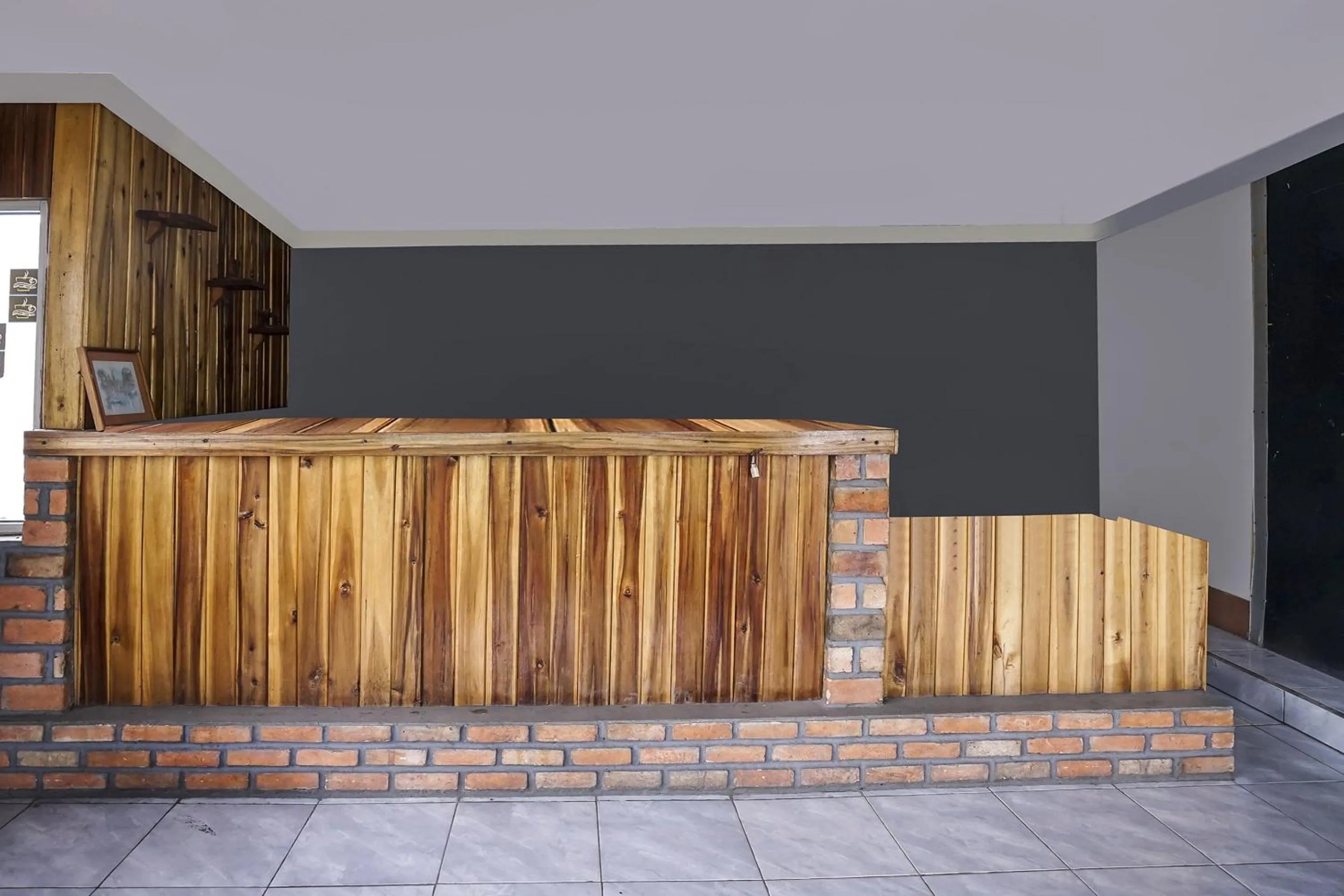 Lobby or reception in OYO Life 91027 Note Hotel Syariah