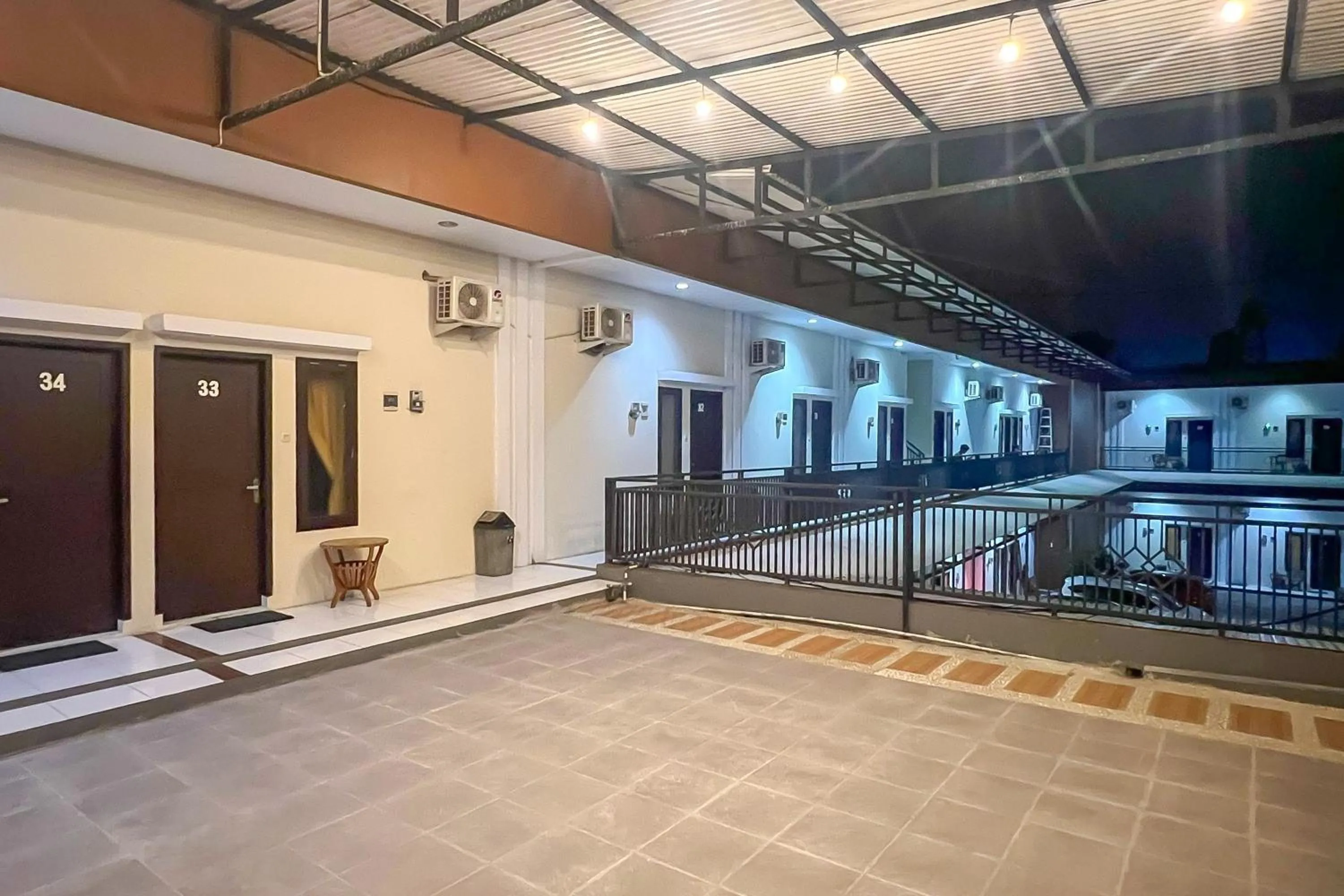 Property building in RedDoorz near Universitas Siliwangi Tasikmalaya