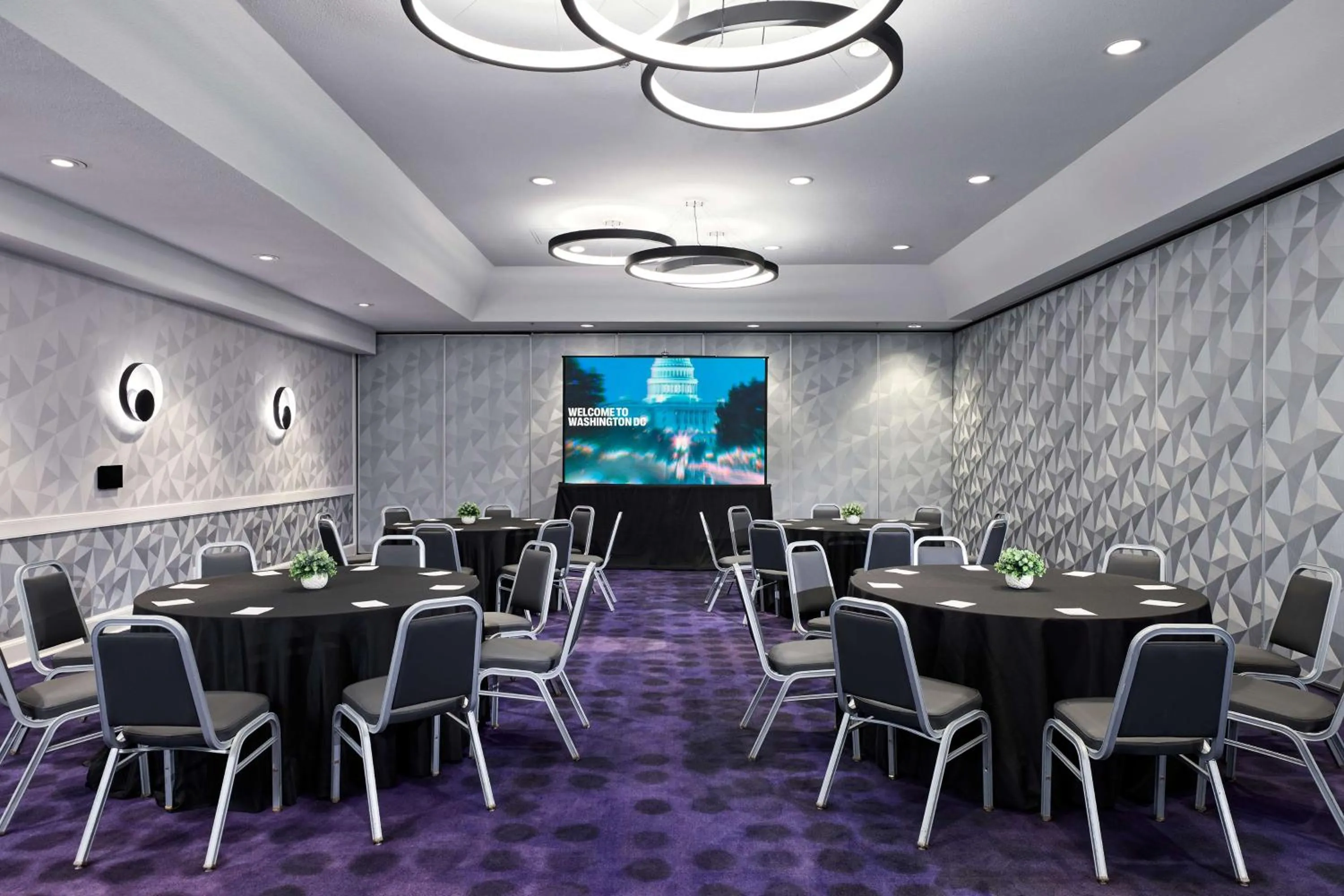 Property building in YOTEL Washington DC