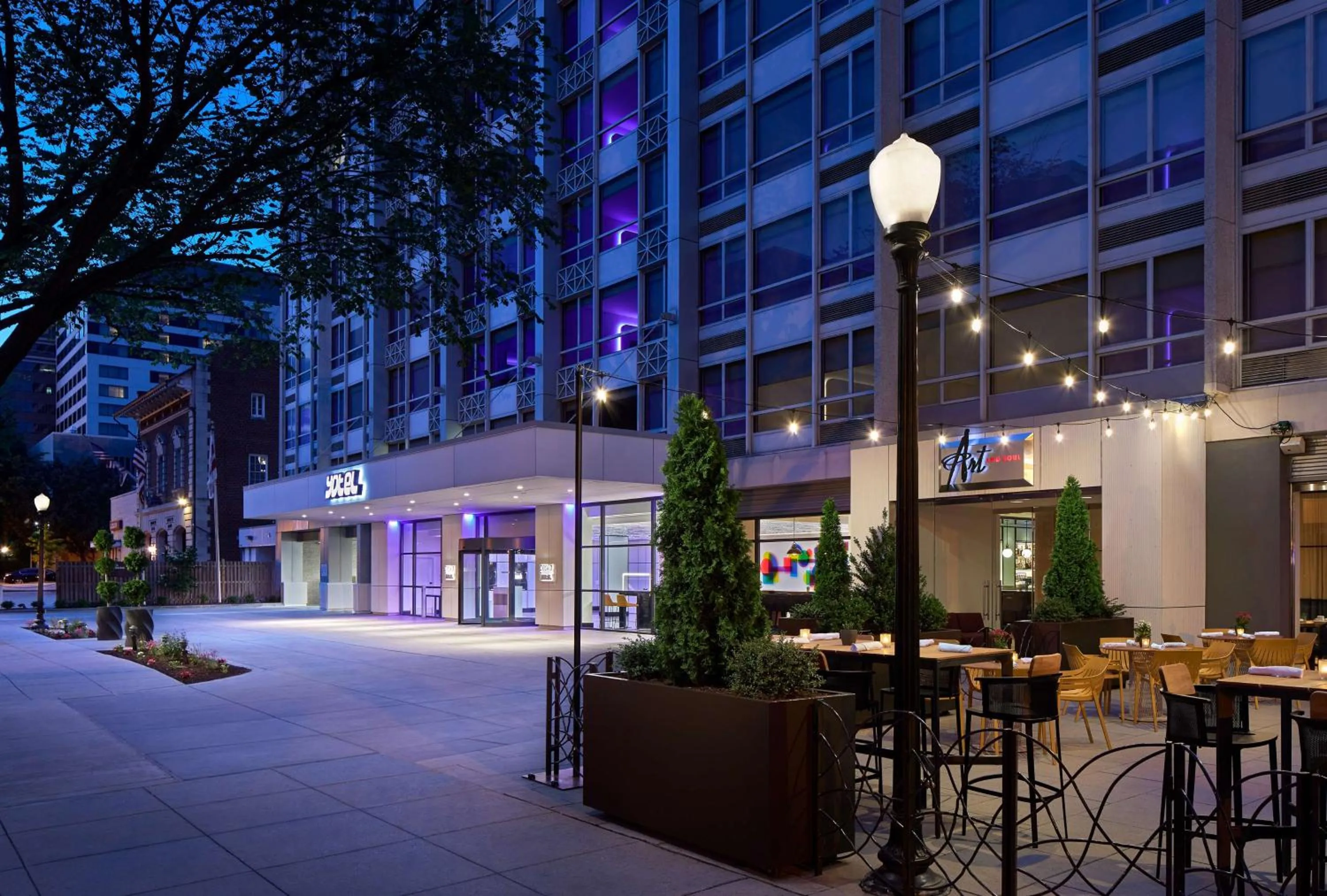 Property building in YOTEL Washington DC