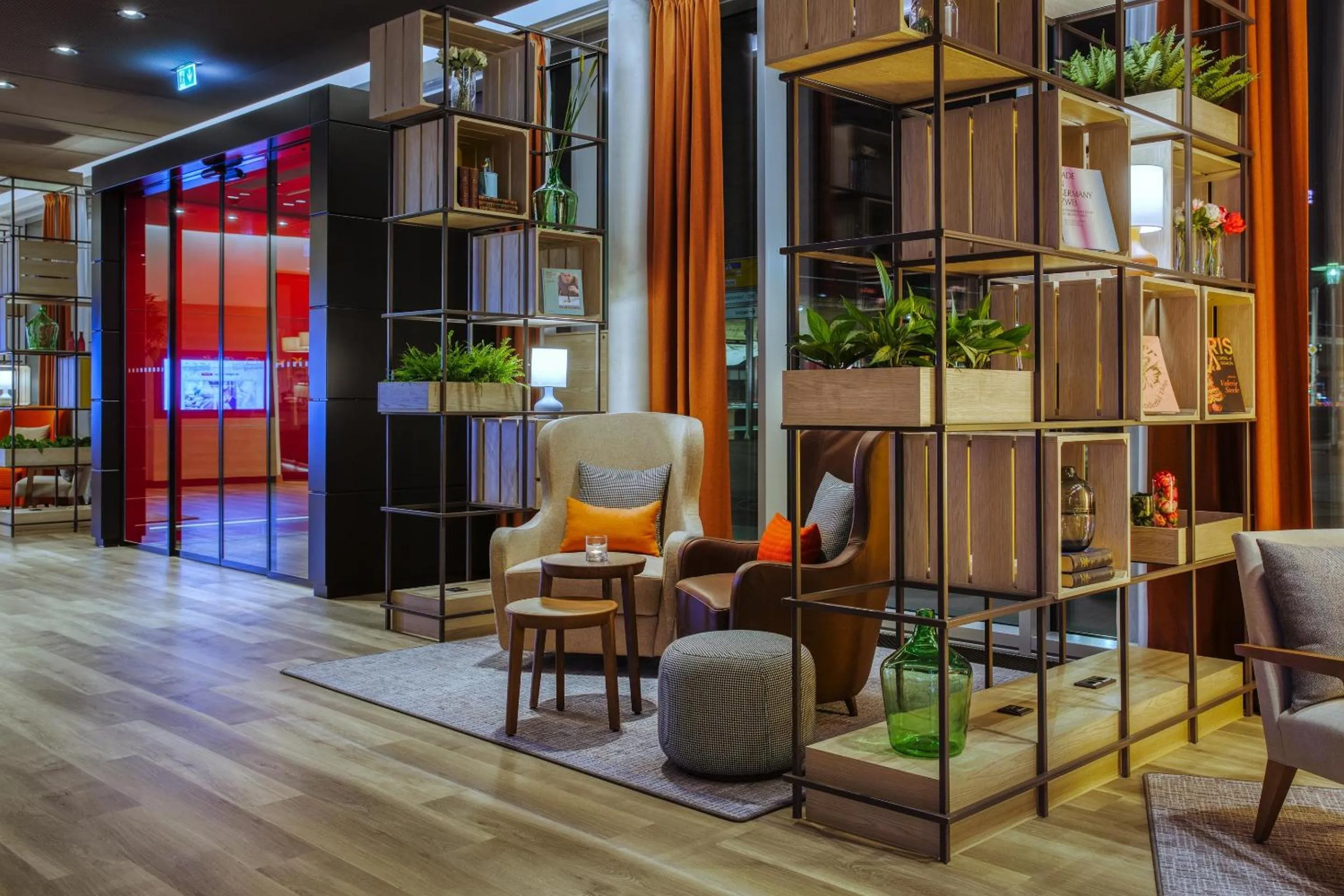 Lobby or reception in IntercityHotel Hannover Hauptbahnhof-Ost