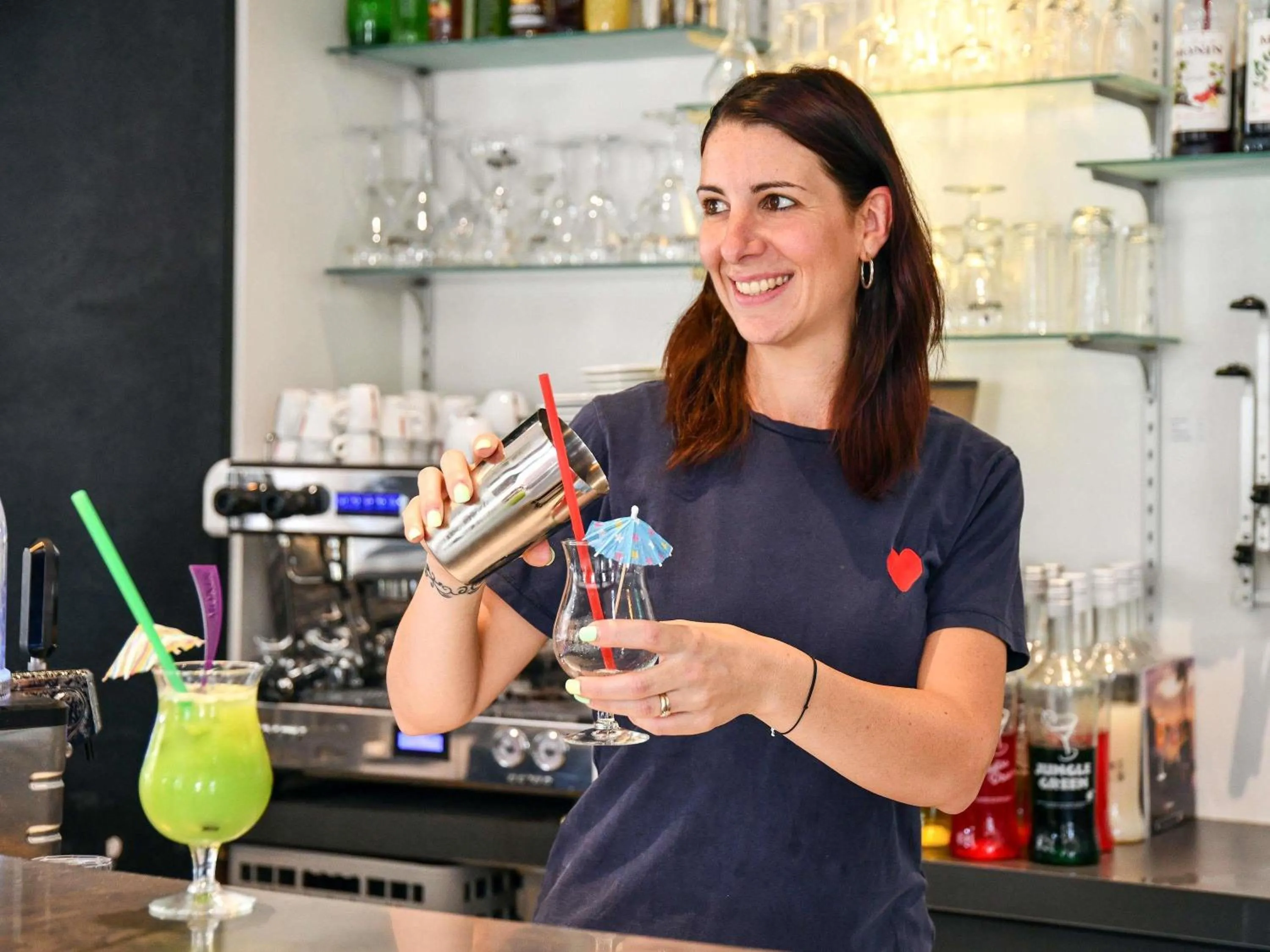 Lounge or bar in ibis Sisteron