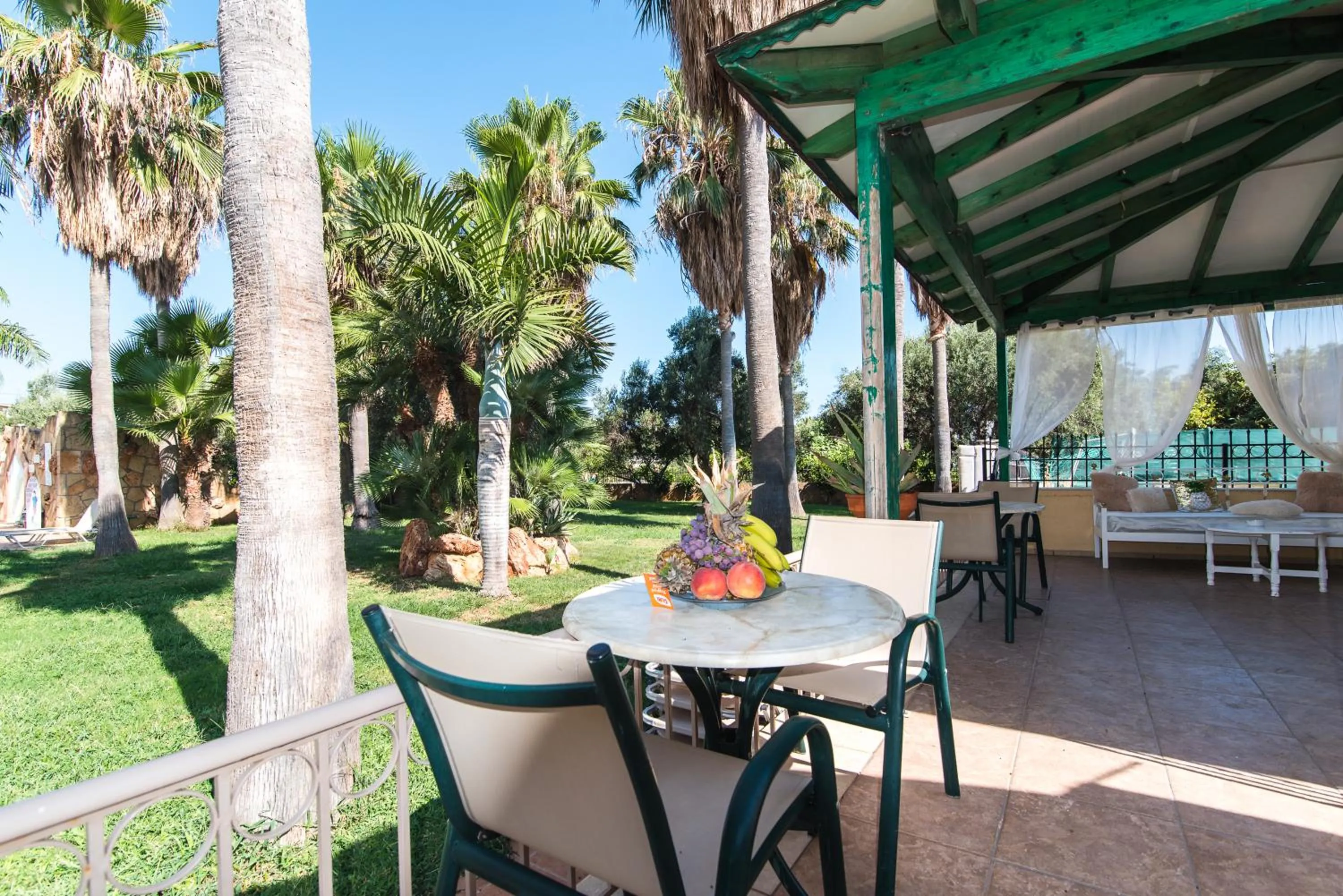 Property building in Oasis Studios