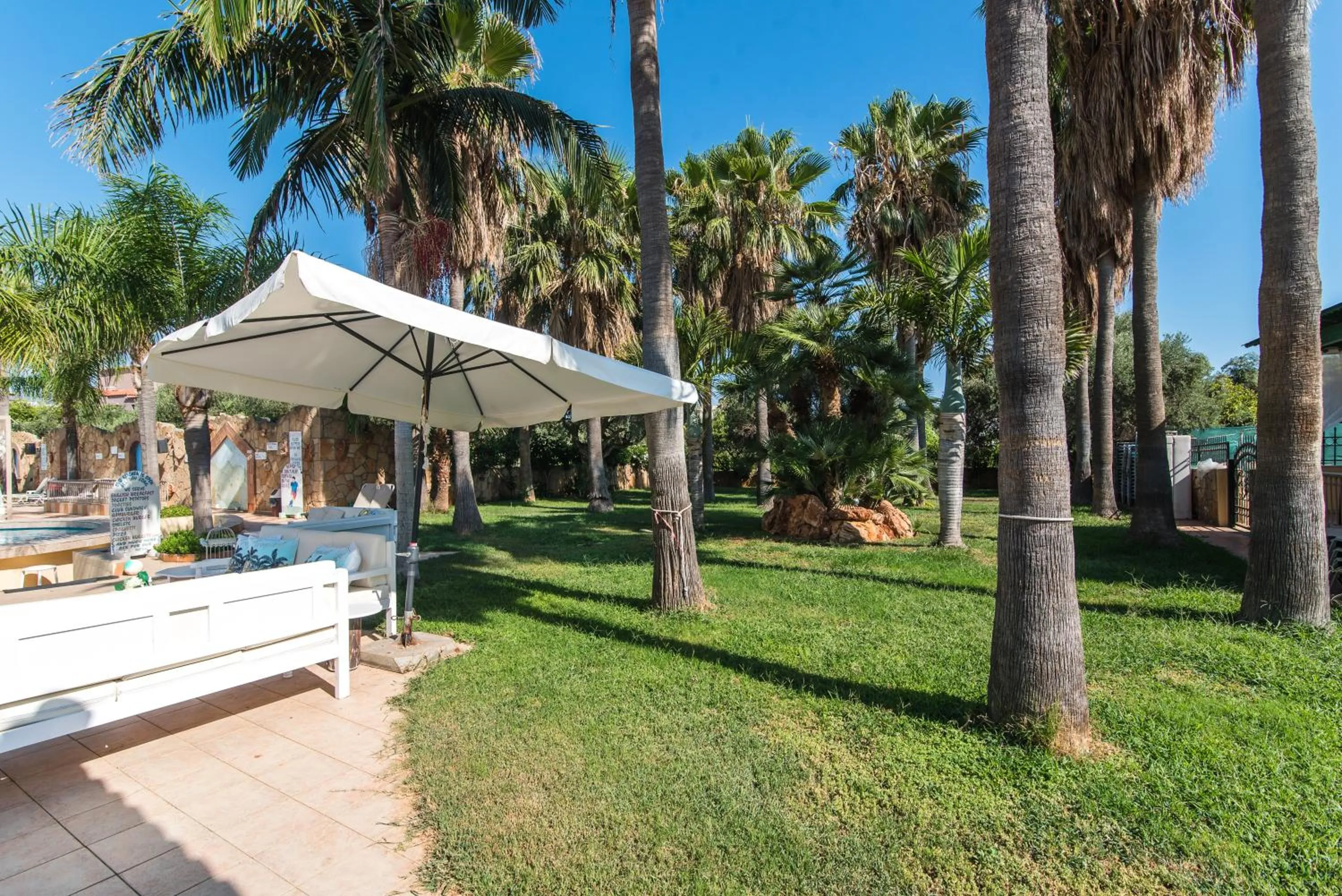 Property building in Oasis Studios