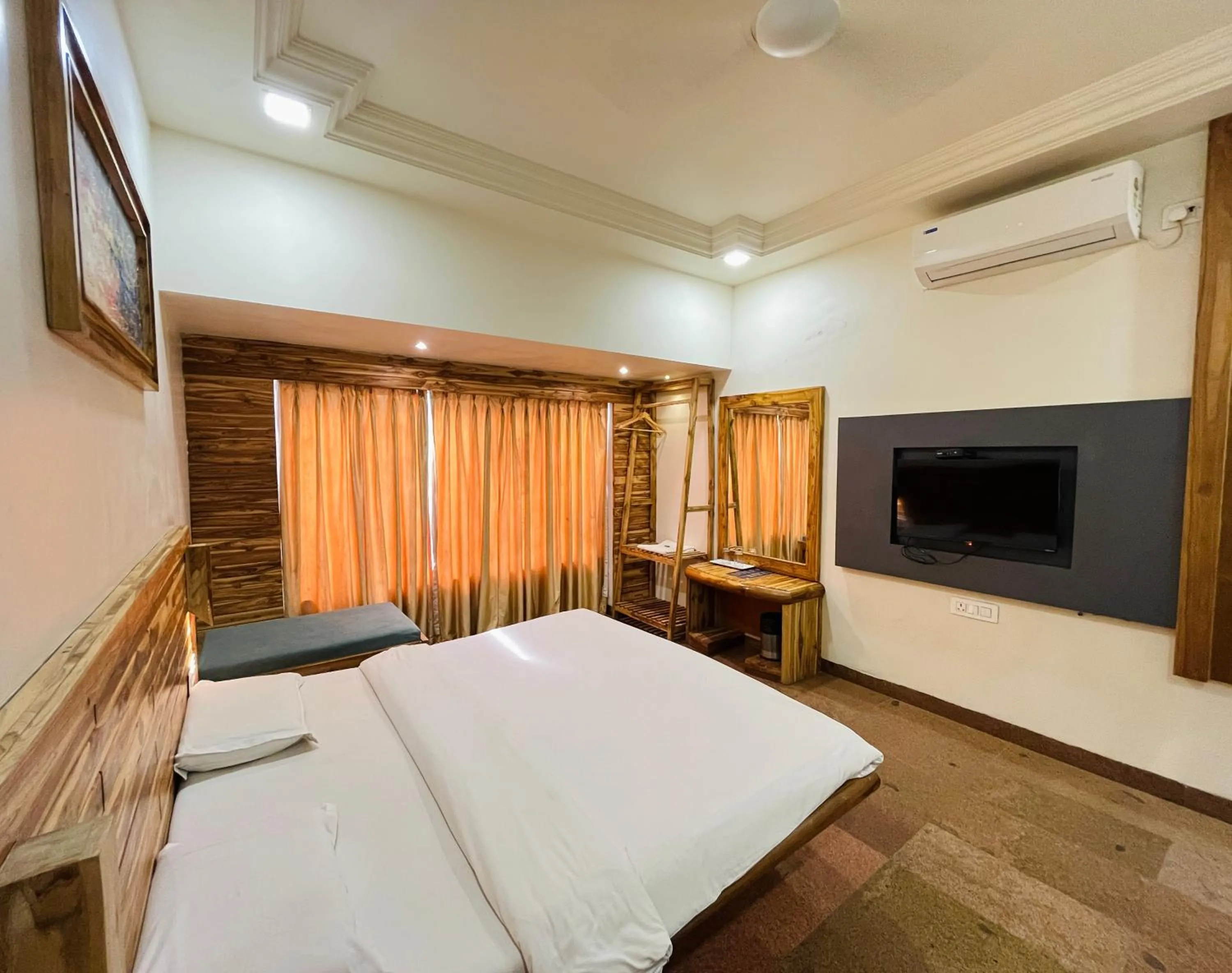 Hotel Shripad