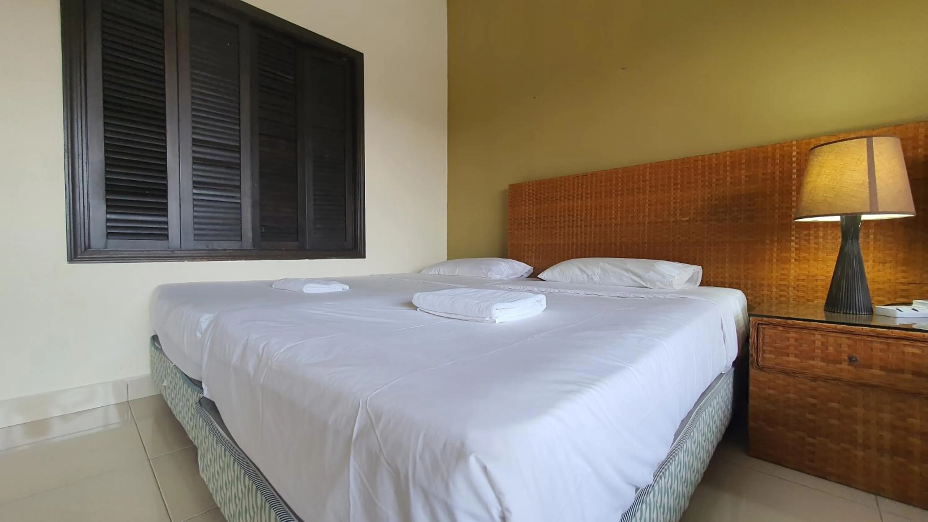 Bed in Gold Coast Morib Themepark View Studio