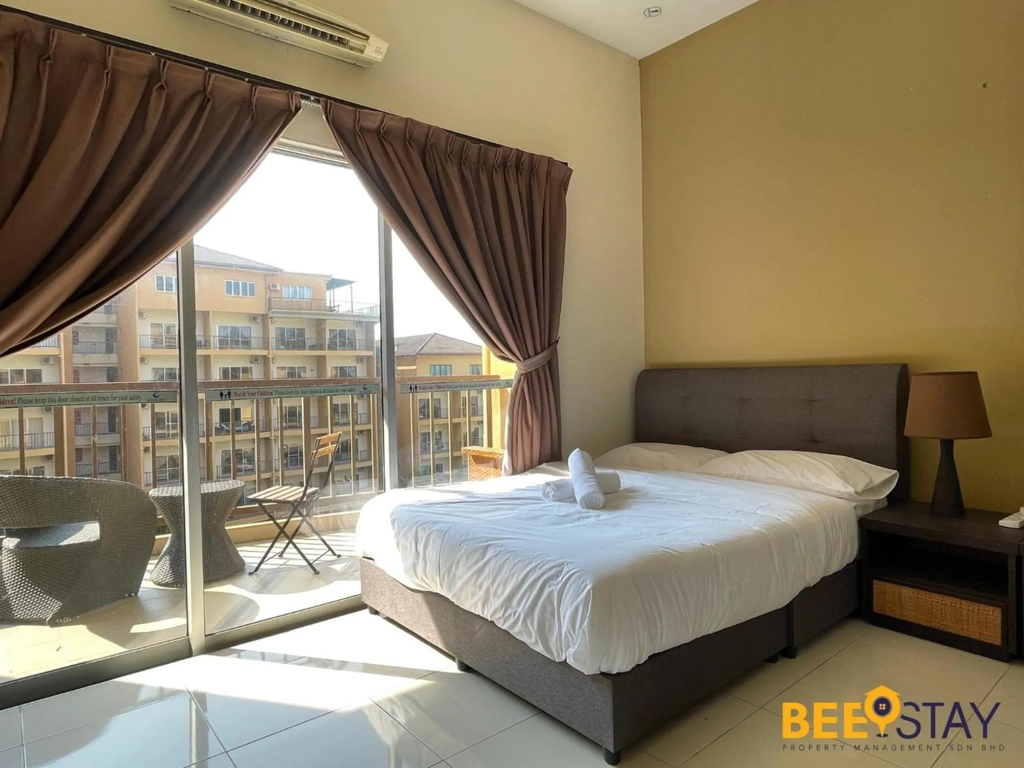 Bed in Gold Coast Morib Themepark View Studio