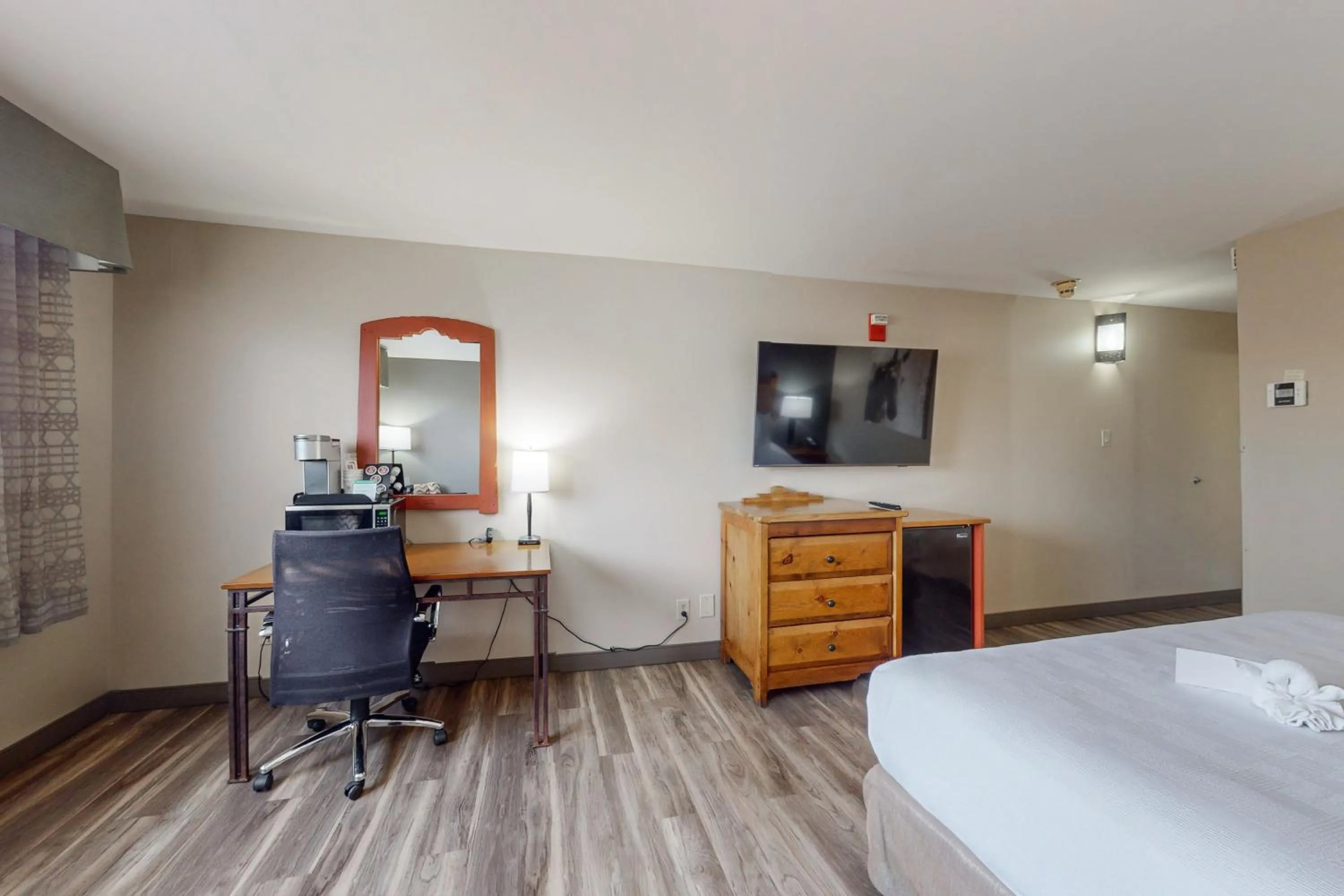 Bedroom, Bed in Best Western Plus Rio Grande Inn