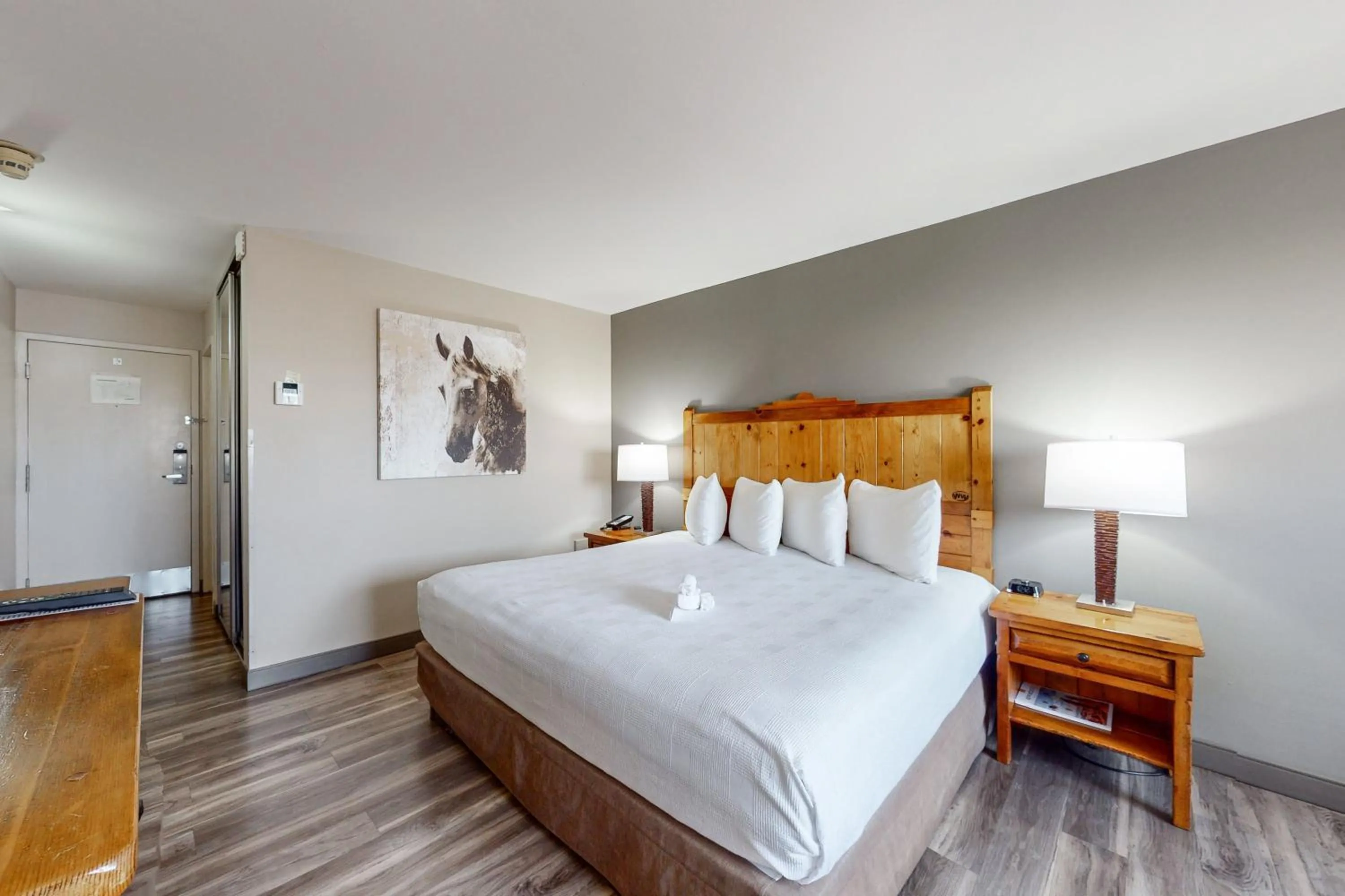 Bedroom, Bed in Best Western Plus Rio Grande Inn